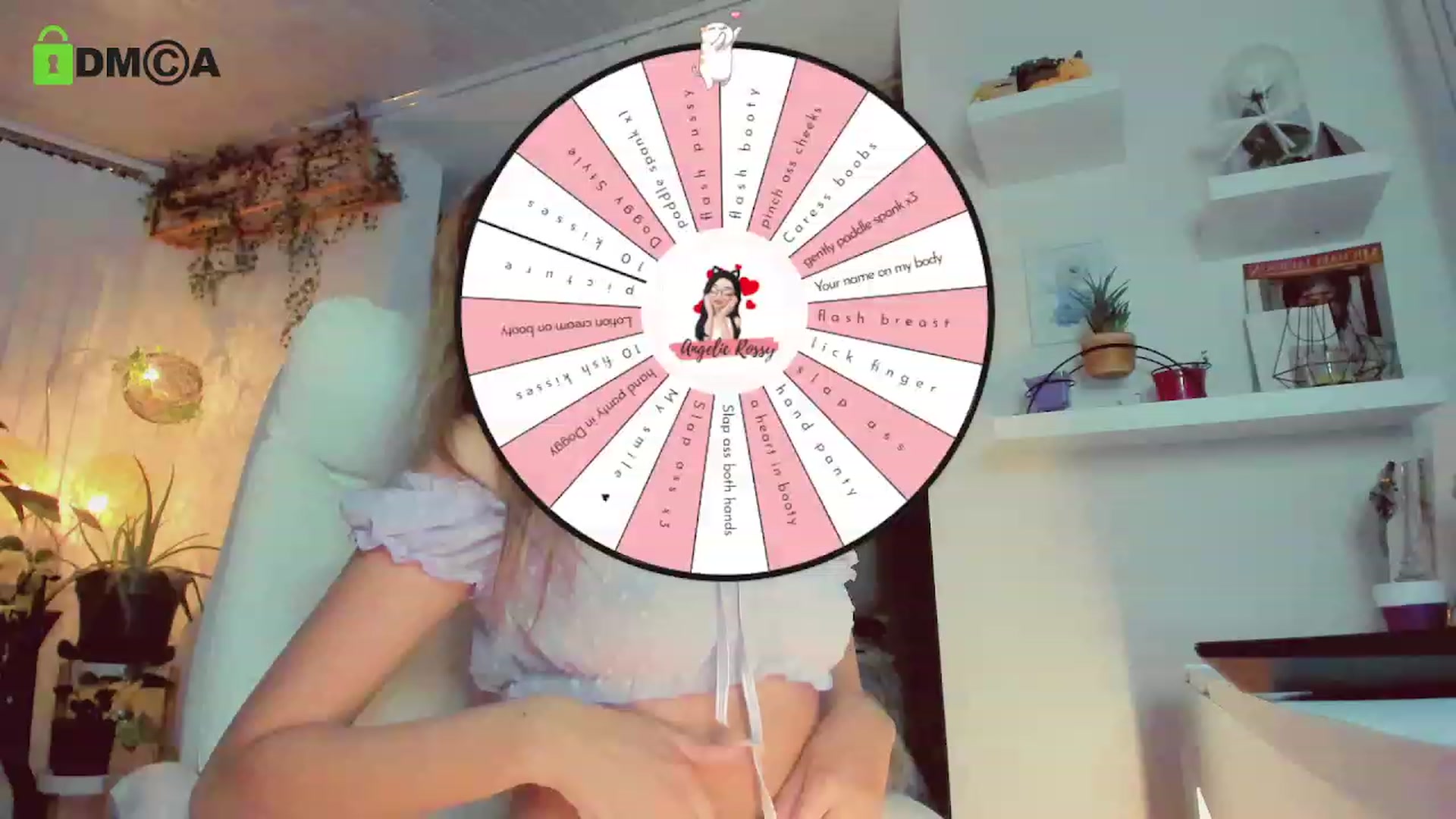 Gallery image thumbnail from AngelicRossy's myfreecams stream on, 09/29/2023, 24:00 image 18 of 20
