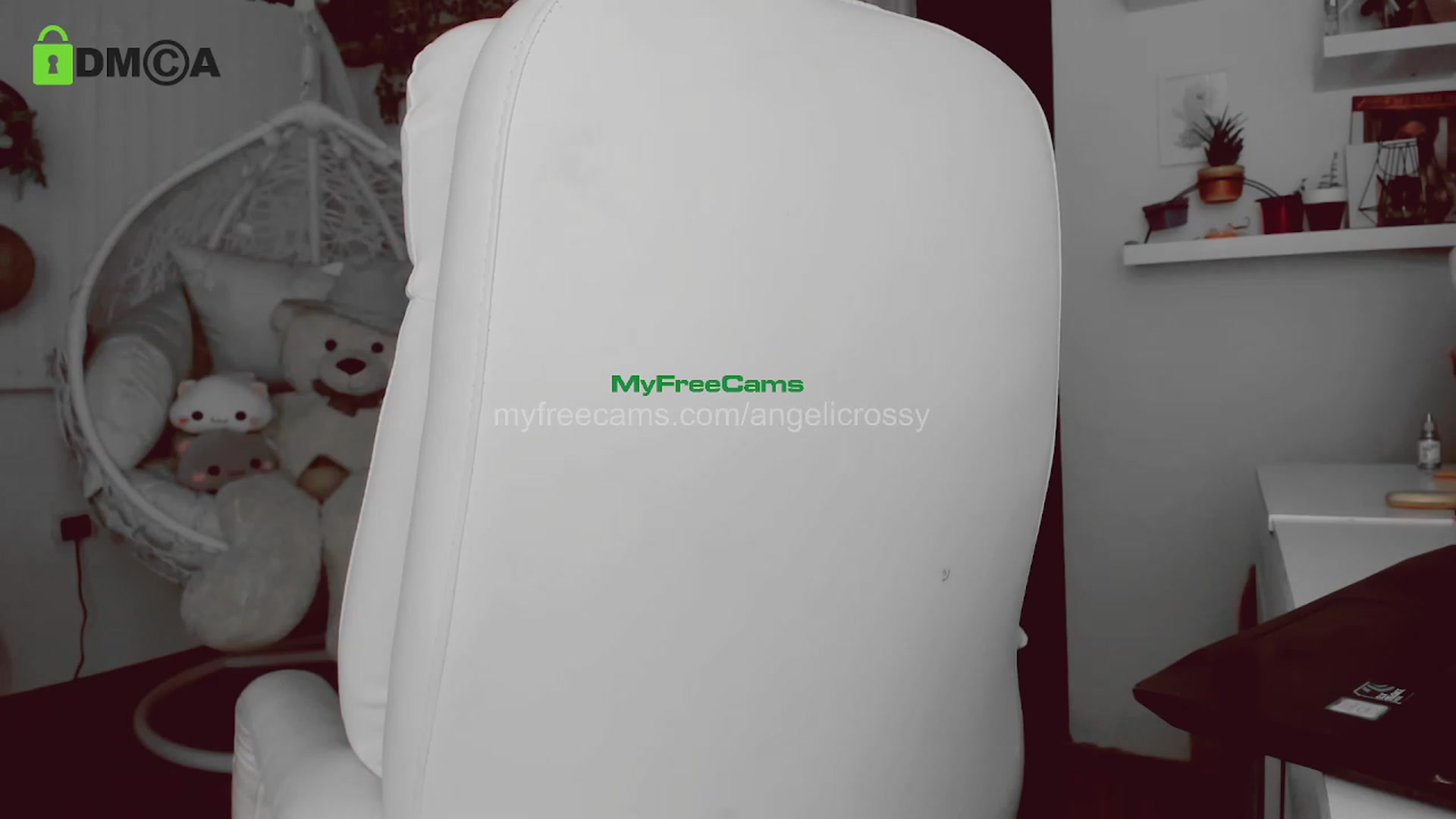 Gallery image thumbnail from AngelicRossy's myfreecams stream on, 12/05/2023, 01:49 image 11 of 20