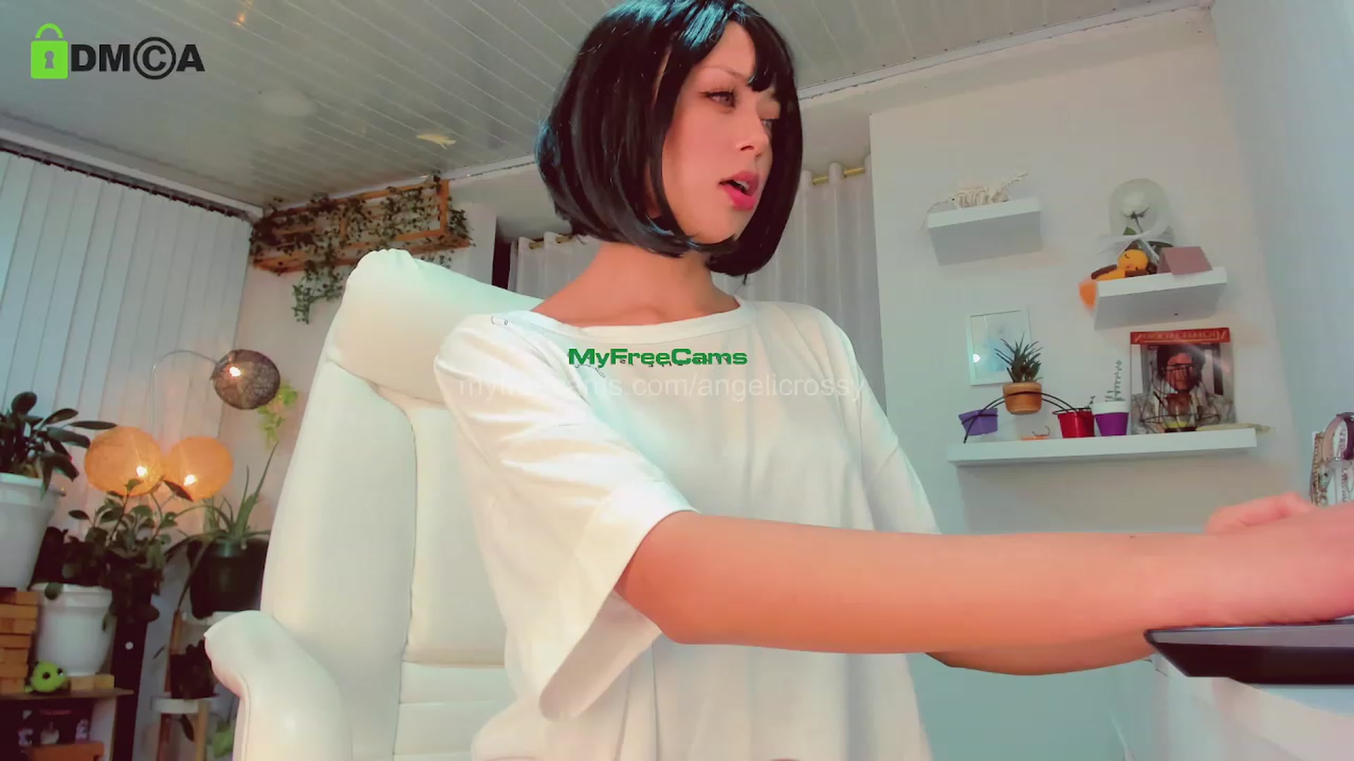 Gallery image thumbnail from AngelicRossy's myfreecams stream on, 02/09/2024, 01:16 image 8 of 20