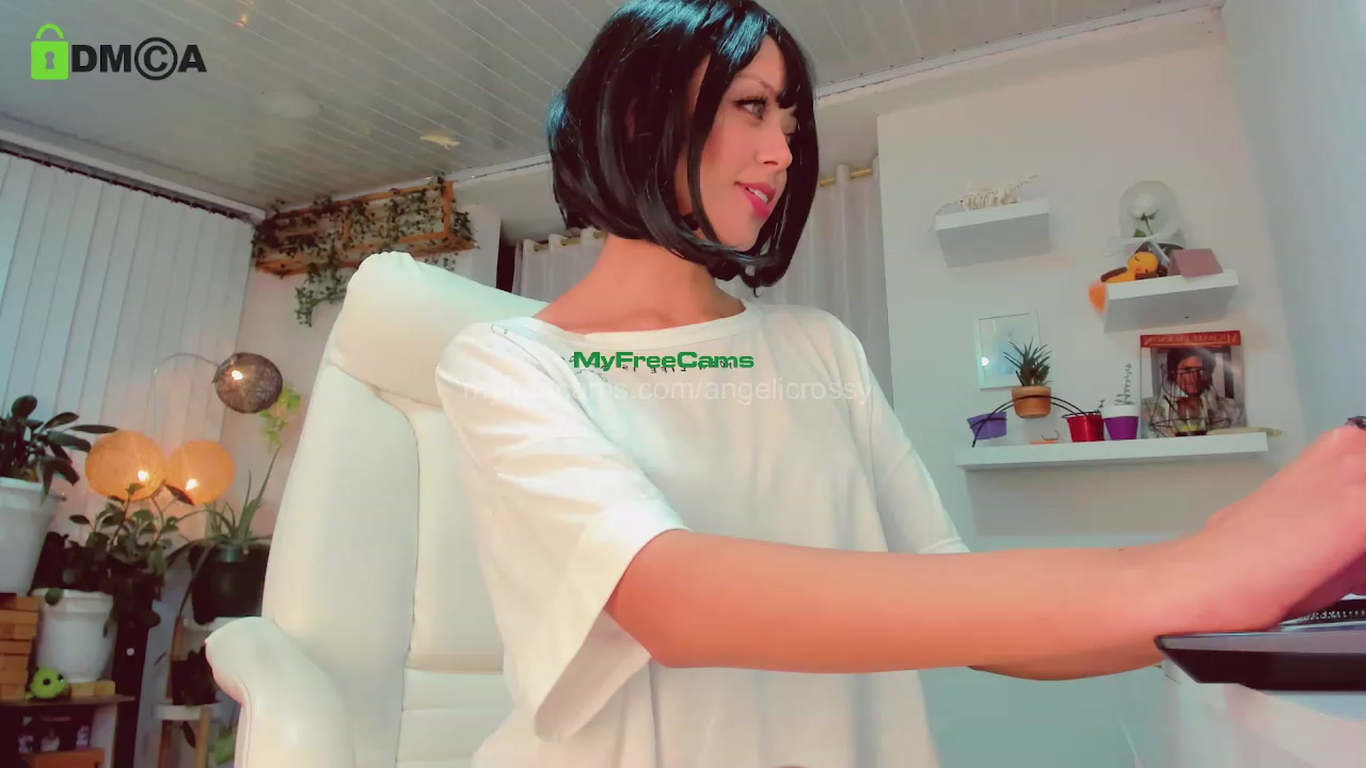 Gallery image thumbnail from AngelicRossy's myfreecams stream on, 02/09/2024, 01:16 image 9 of 20