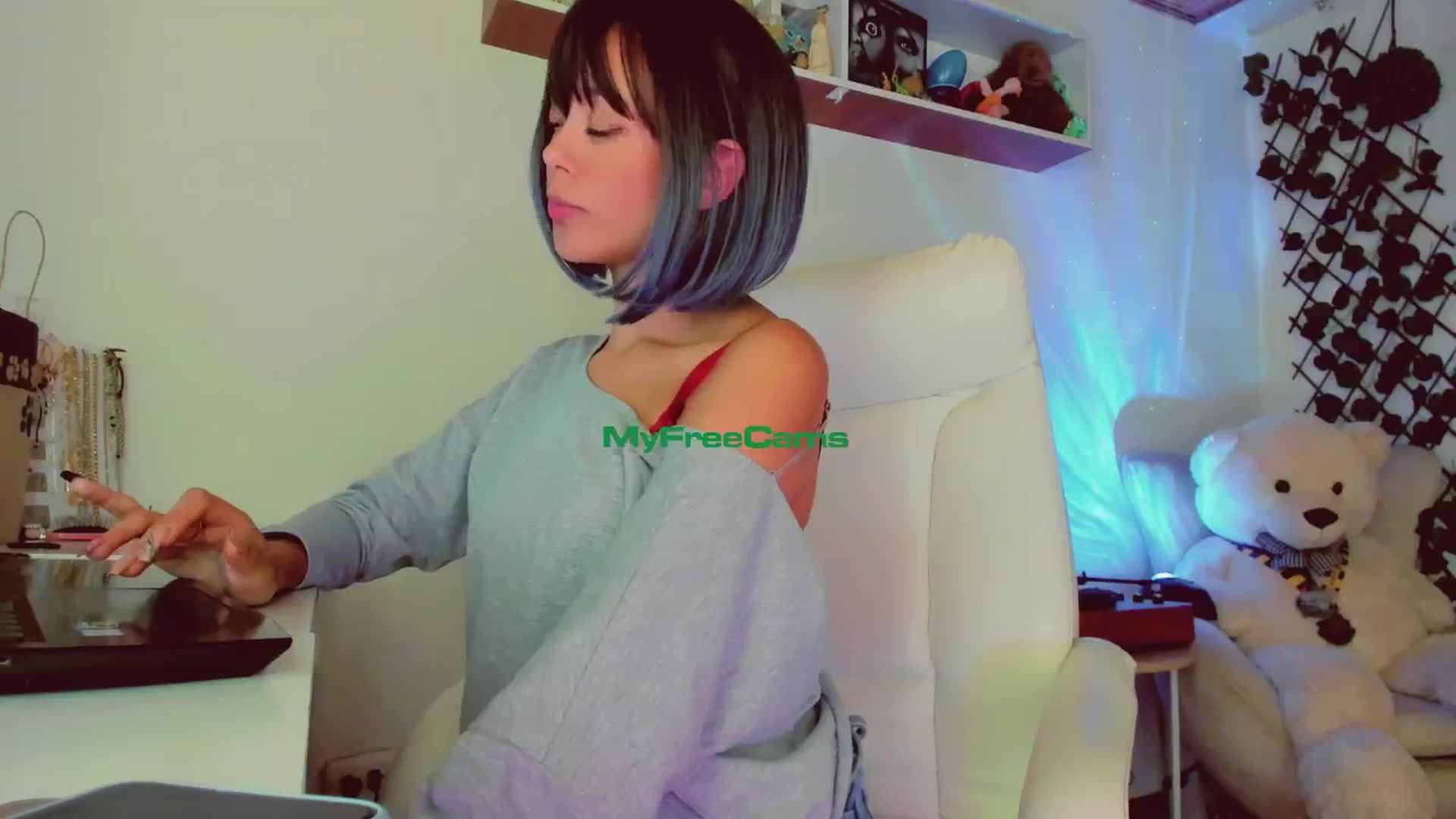 Gallery image thumbnail from AngelicRossy's myfreecams stream on, 04/30/2024, 21:43 image 3 of 20