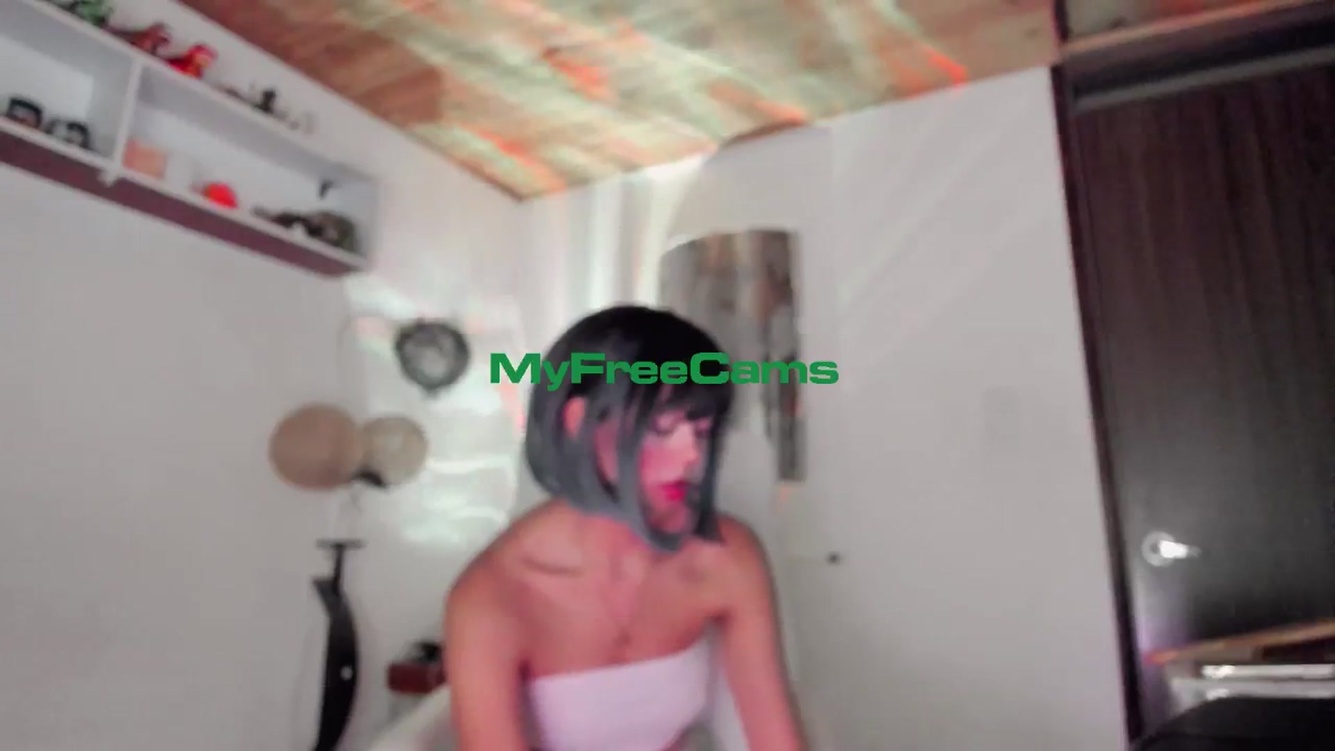 Gallery image thumbnail from AngelicRossy's myfreecams stream on, 10/07/2024, 23:24 image 8 of 20