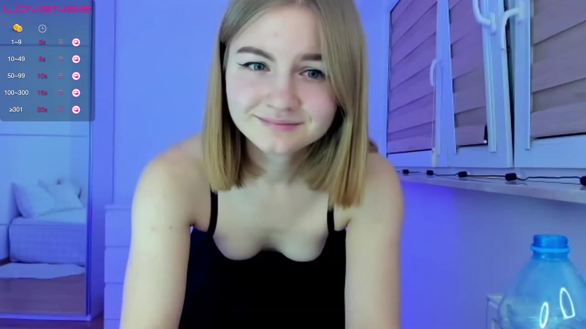 Gallery image thumbnail from Angelicfame's myfreecams stream on, 11/14/2022, 20:43 image 20 of 20