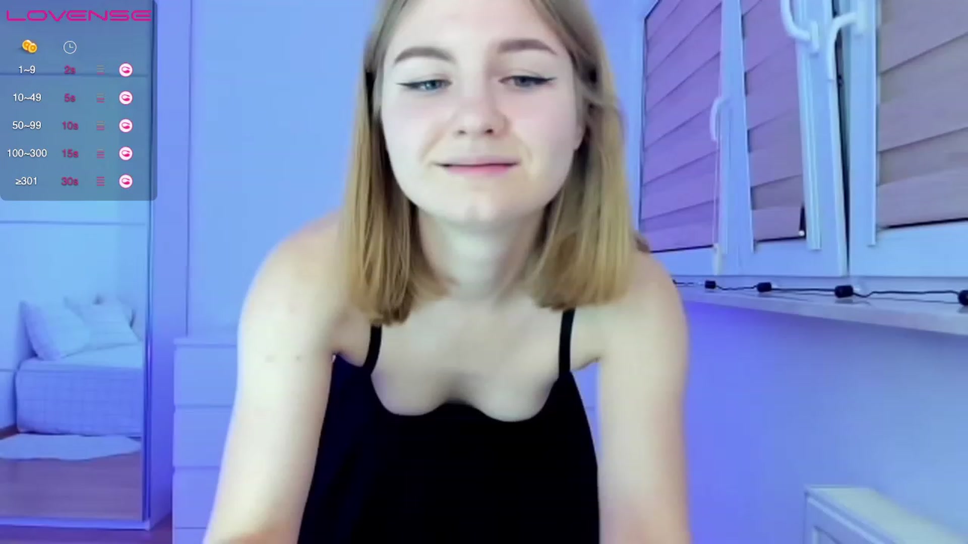 Gallery image thumbnail from Angelicfame's myfreecams stream on, 11/14/2022, 20:43 image 1 of 20