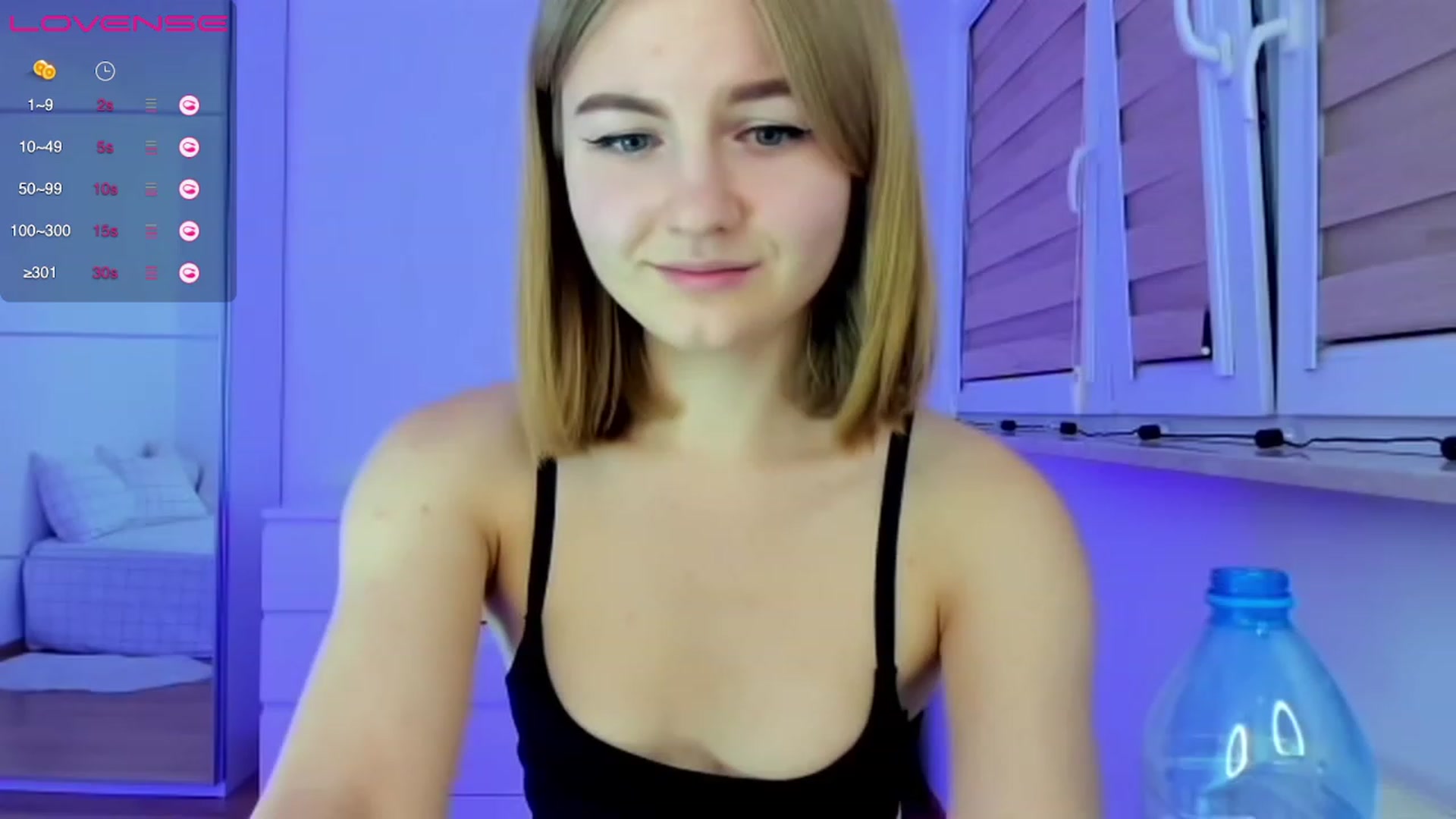 Gallery image thumbnail from Angelicfame's myfreecams stream on, 11/14/2022, 20:43 image 12 of 20
