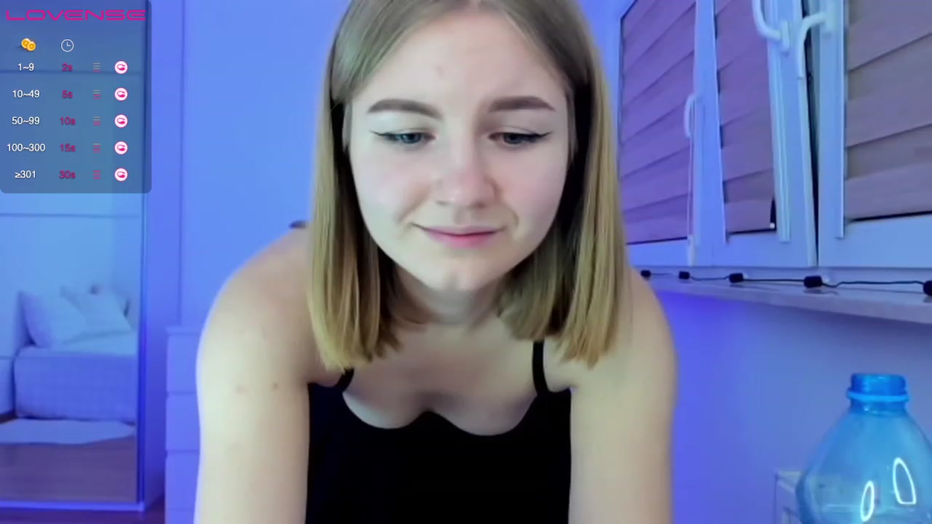 Gallery image thumbnail from Angelicfame's myfreecams stream on, 11/14/2022, 21:22 image 7 of 20