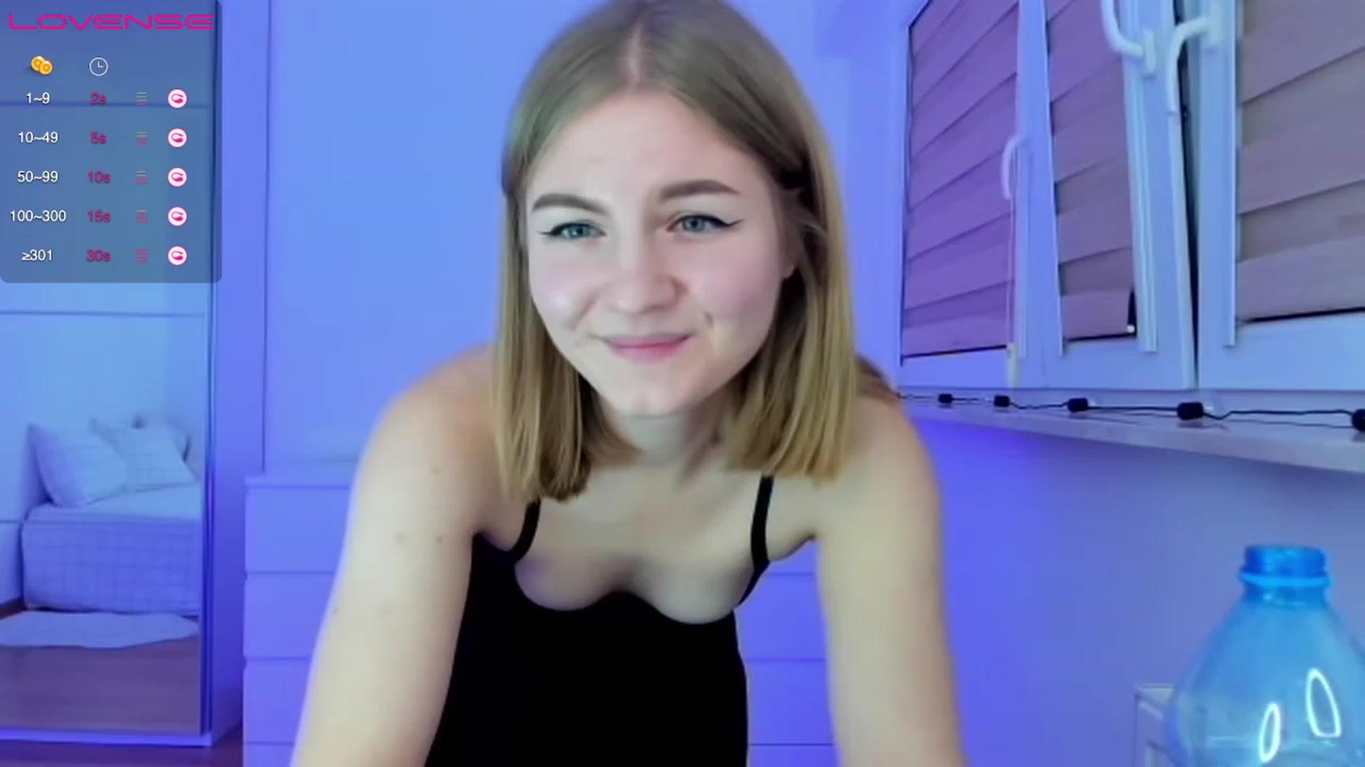 Gallery image thumbnail from Angelicfame's myfreecams stream on, 11/14/2022, 21:22 image 17 of 20