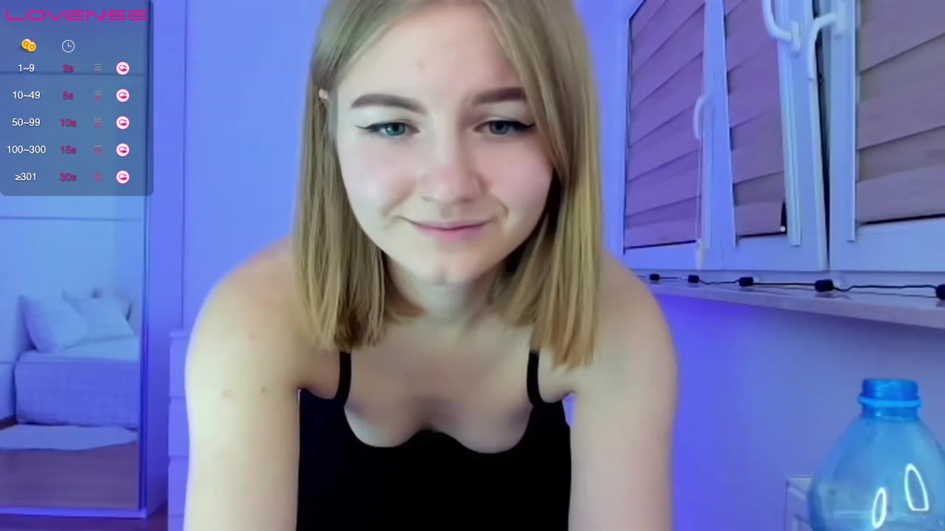 Gallery image thumbnail from Angelicfame's myfreecams stream on, 11/14/2022, 21:22 image 14 of 20