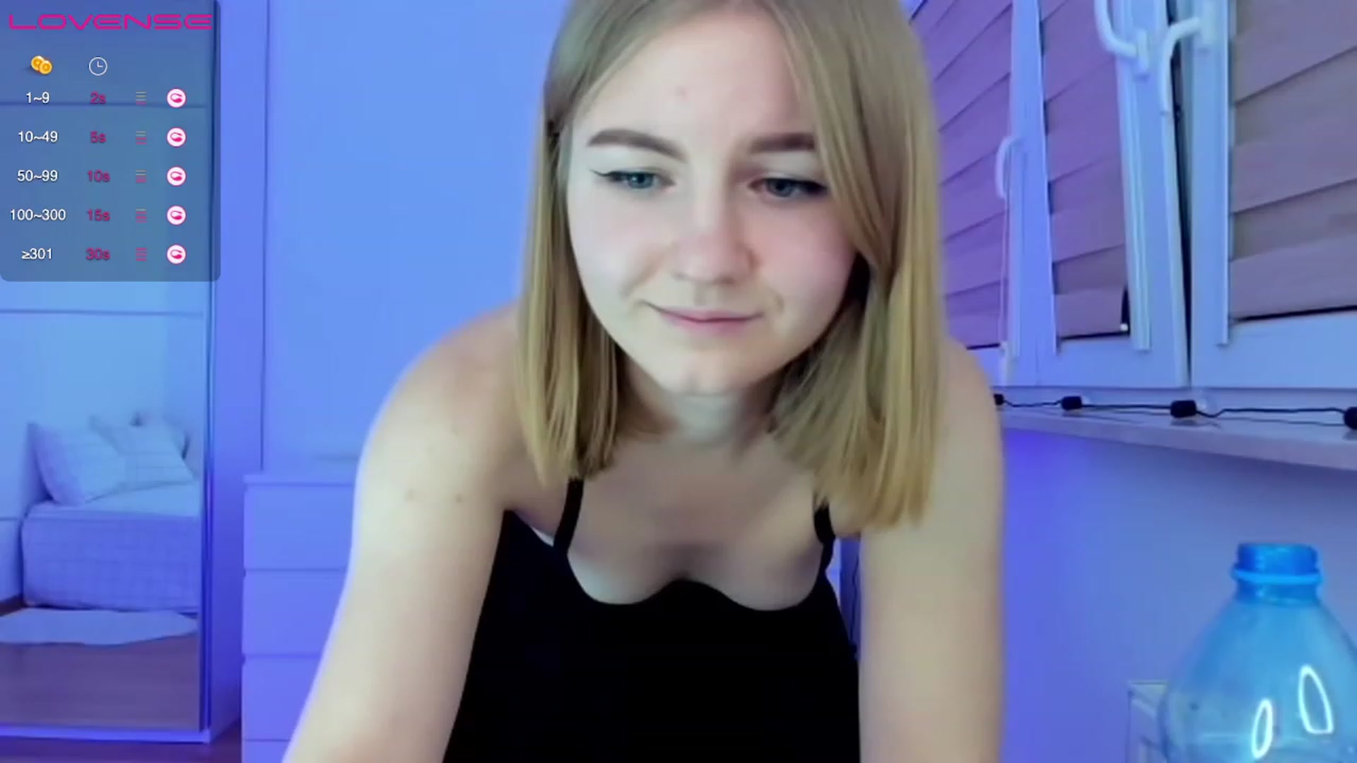 Gallery image thumbnail from Angelicfame's myfreecams stream on, 11/14/2022, 21:22 image 19 of 20