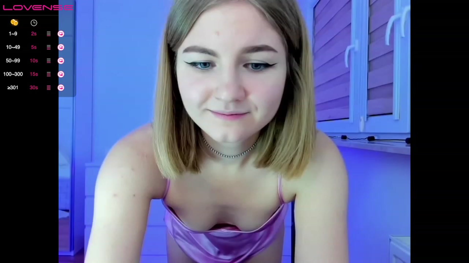 Gallery image thumbnail from Angelicfame's myfreecams stream on, 11/15/2022, 17:27 image 2 of 20