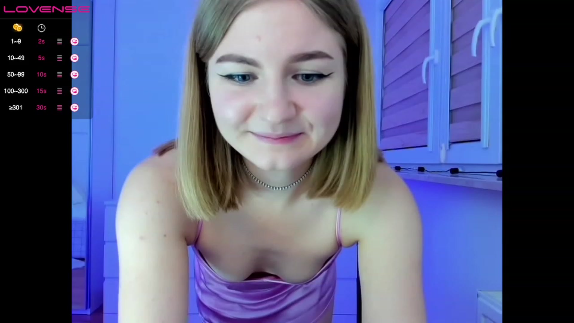Gallery image thumbnail from Angelicfame's myfreecams stream on, 11/15/2022, 17:27 image 9 of 20