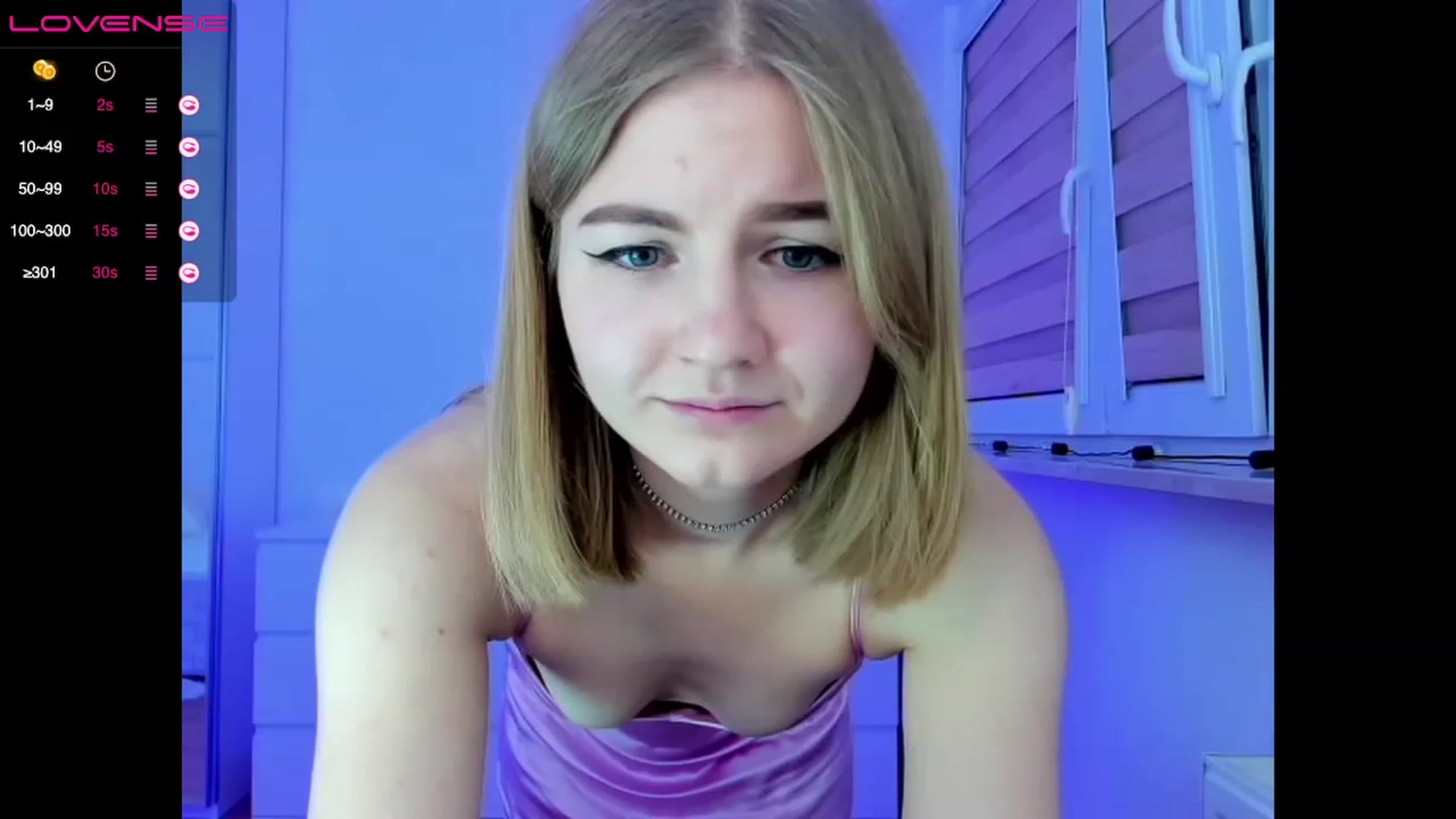 Gallery image thumbnail from Angelicfame's myfreecams stream on, 11/15/2022, 19:14 image 19 of 20