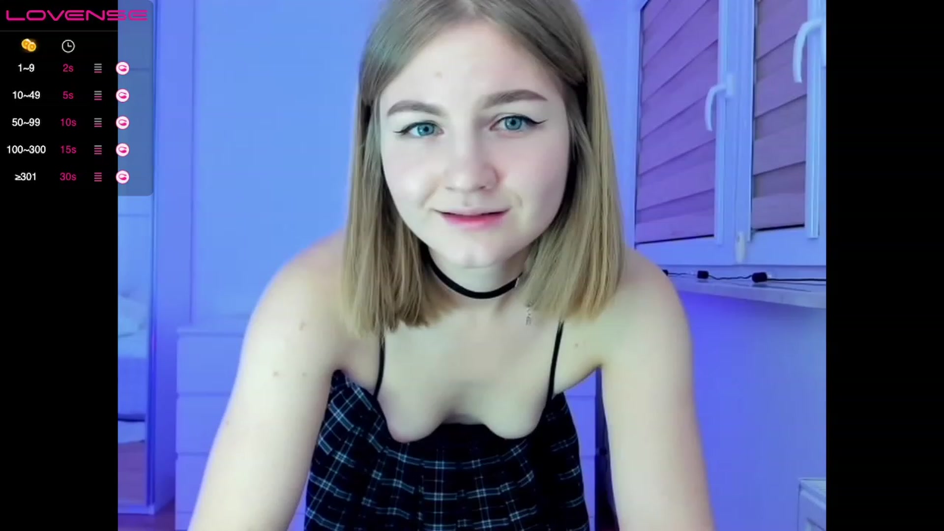 Gallery image thumbnail from Angelicfame's myfreecams stream on, 11/16/2022, 15:31 image 16 of 20