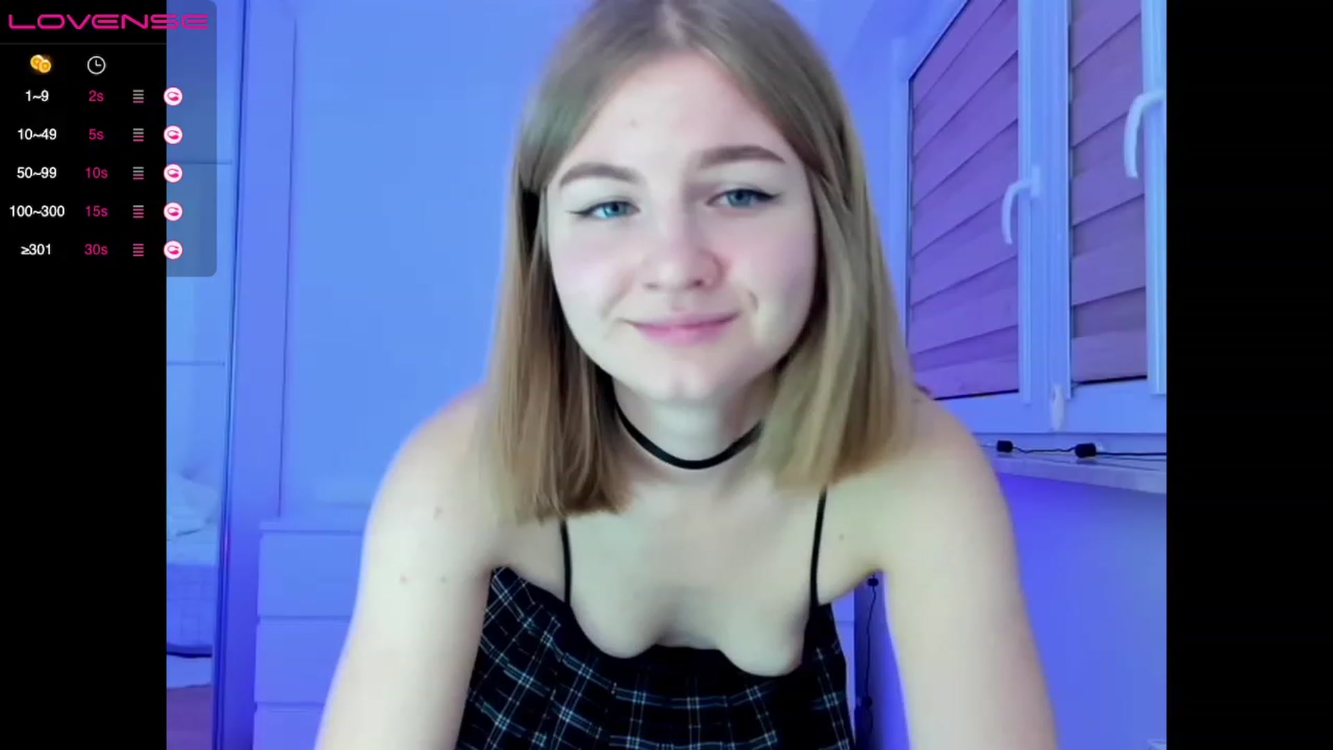 Gallery image thumbnail from Angelicfame's myfreecams stream on, 11/16/2022, 16:43 image 17 of 20