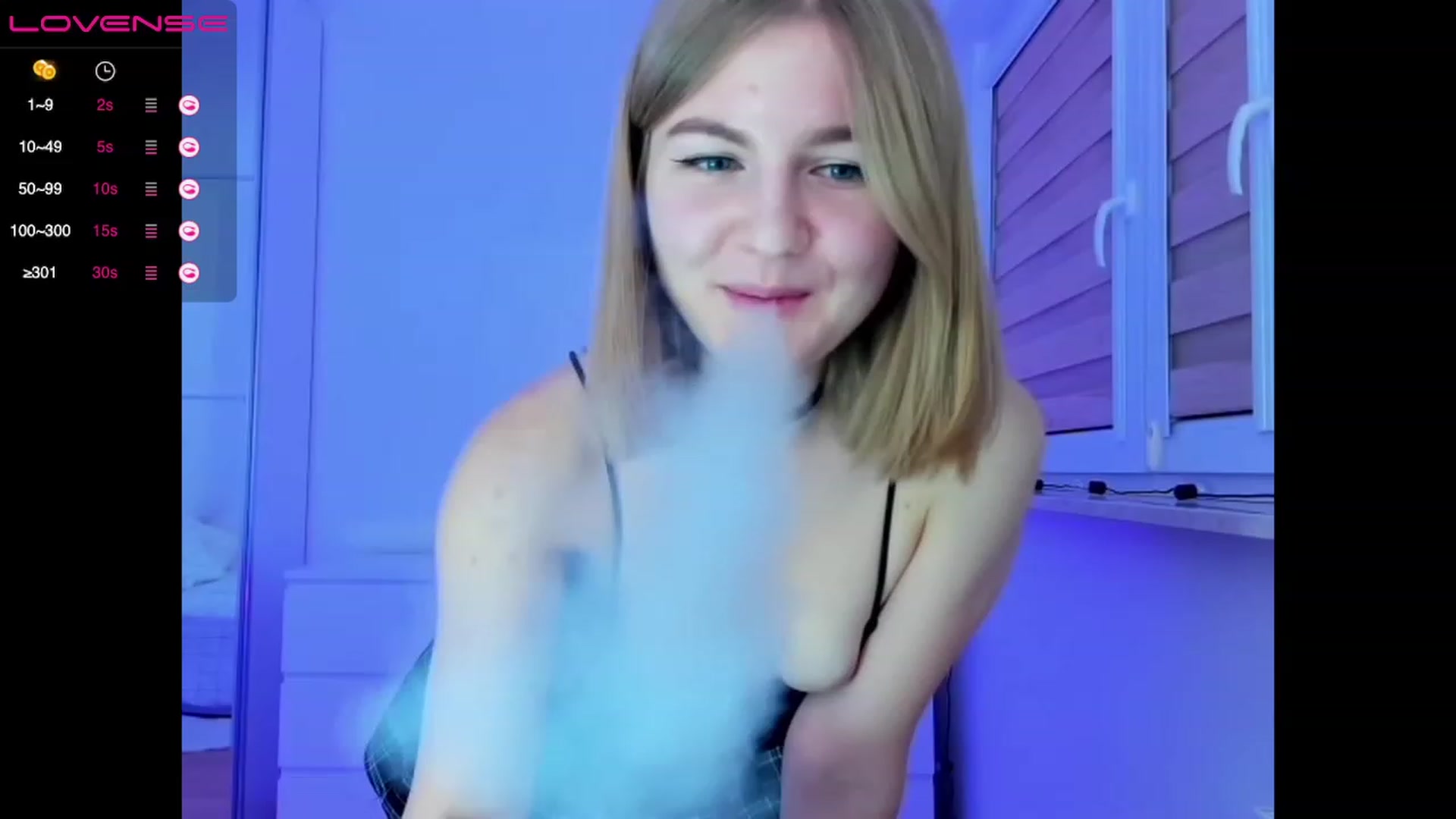 Gallery image thumbnail from Angelicfame's myfreecams stream on, 11/16/2022, 17:09 image 2 of 20