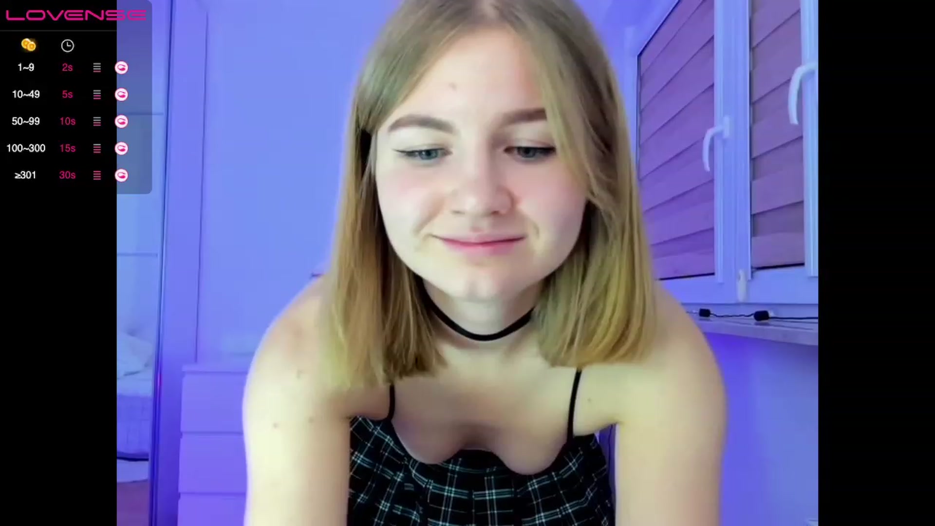 Gallery image thumbnail from Angelicfame's myfreecams stream on, 11/16/2022, 17:09 image 11 of 20