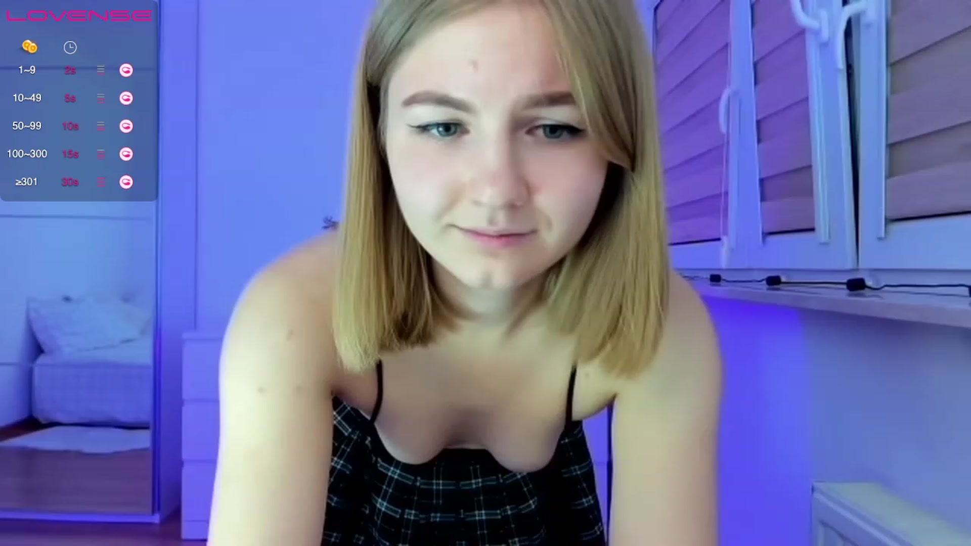 Gallery image thumbnail from Angelicfame's myfreecams stream on, 11/16/2022, 18:10 image 20 of 20