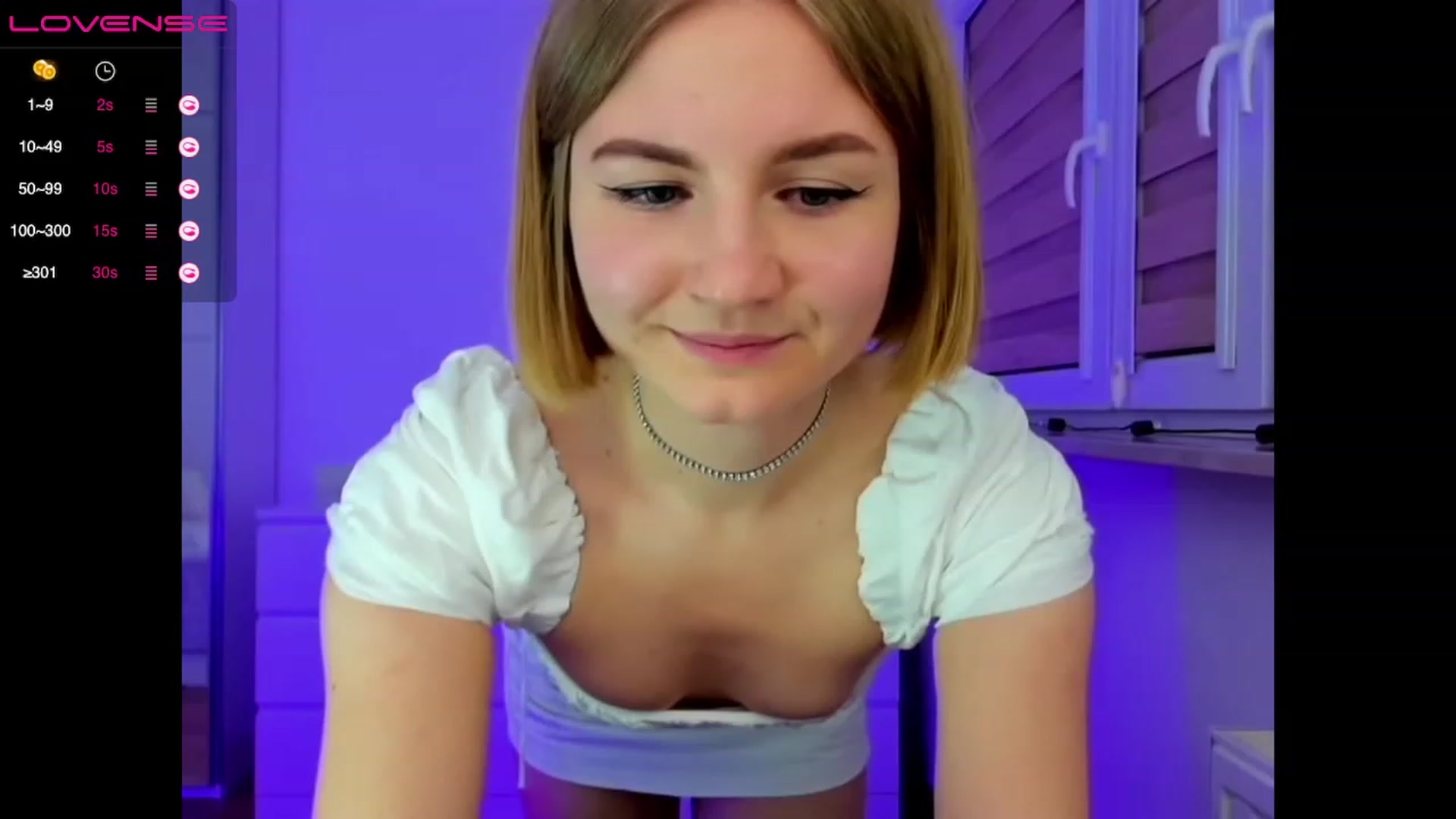 Gallery image thumbnail from Angelicfame's myfreecams stream on, 11/23/2022, 18:59 image 19 of 20