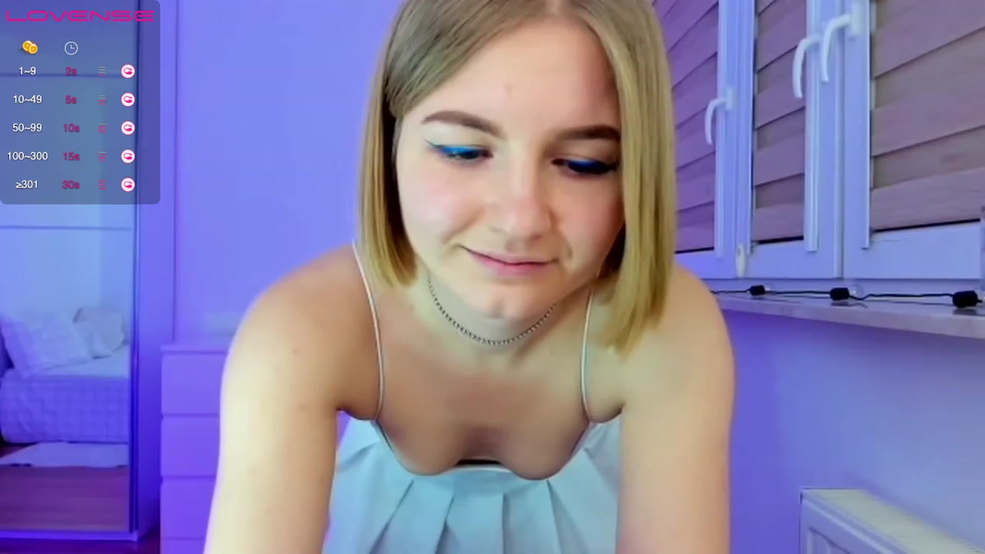 Gallery image thumbnail from Angelicfame's myfreecams stream on, 11/24/2022, 19:06 image 15 of 20