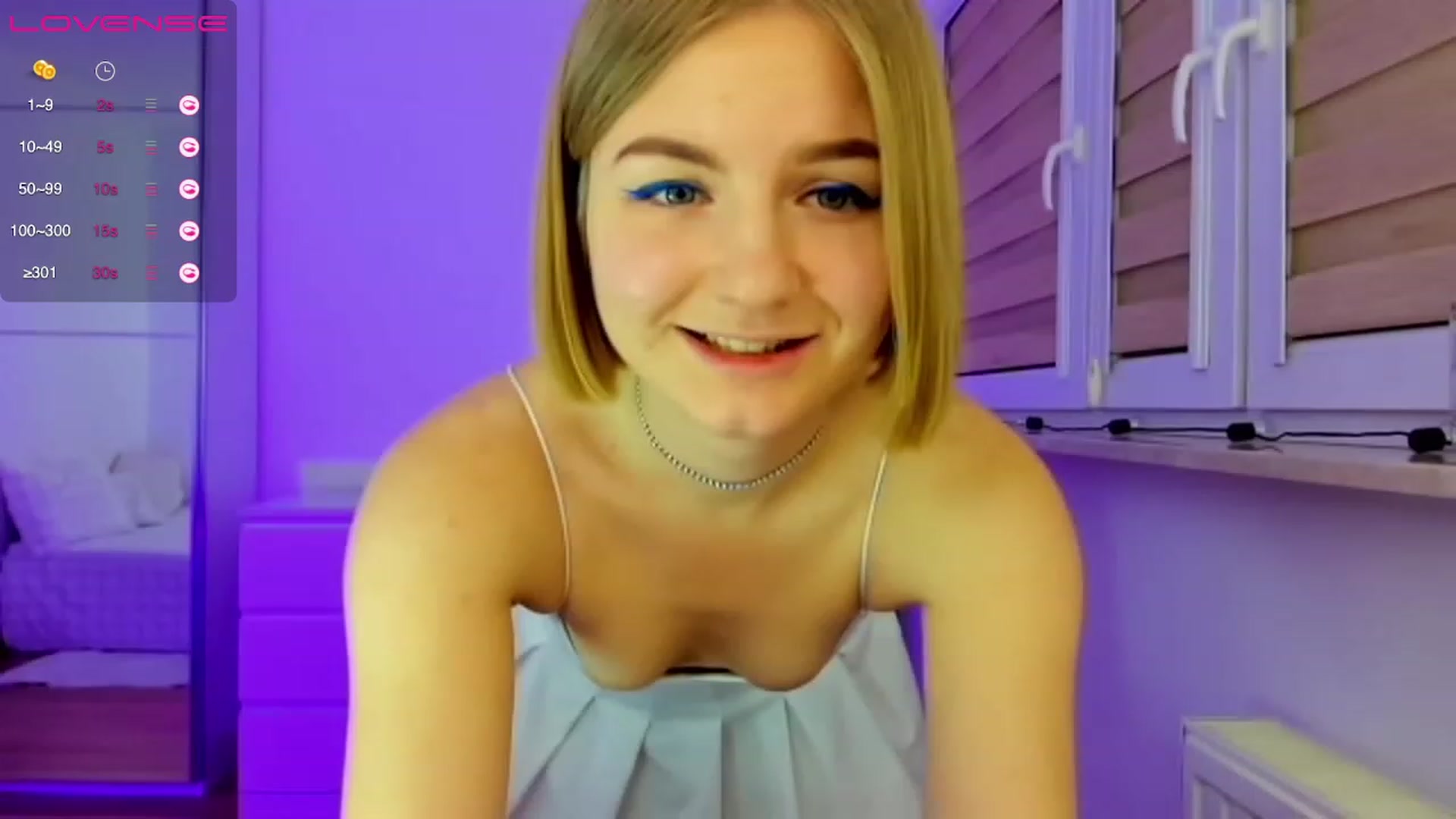 Gallery image thumbnail from Angelicfame's myfreecams stream on, 11/24/2022, 19:06 image 3 of 20