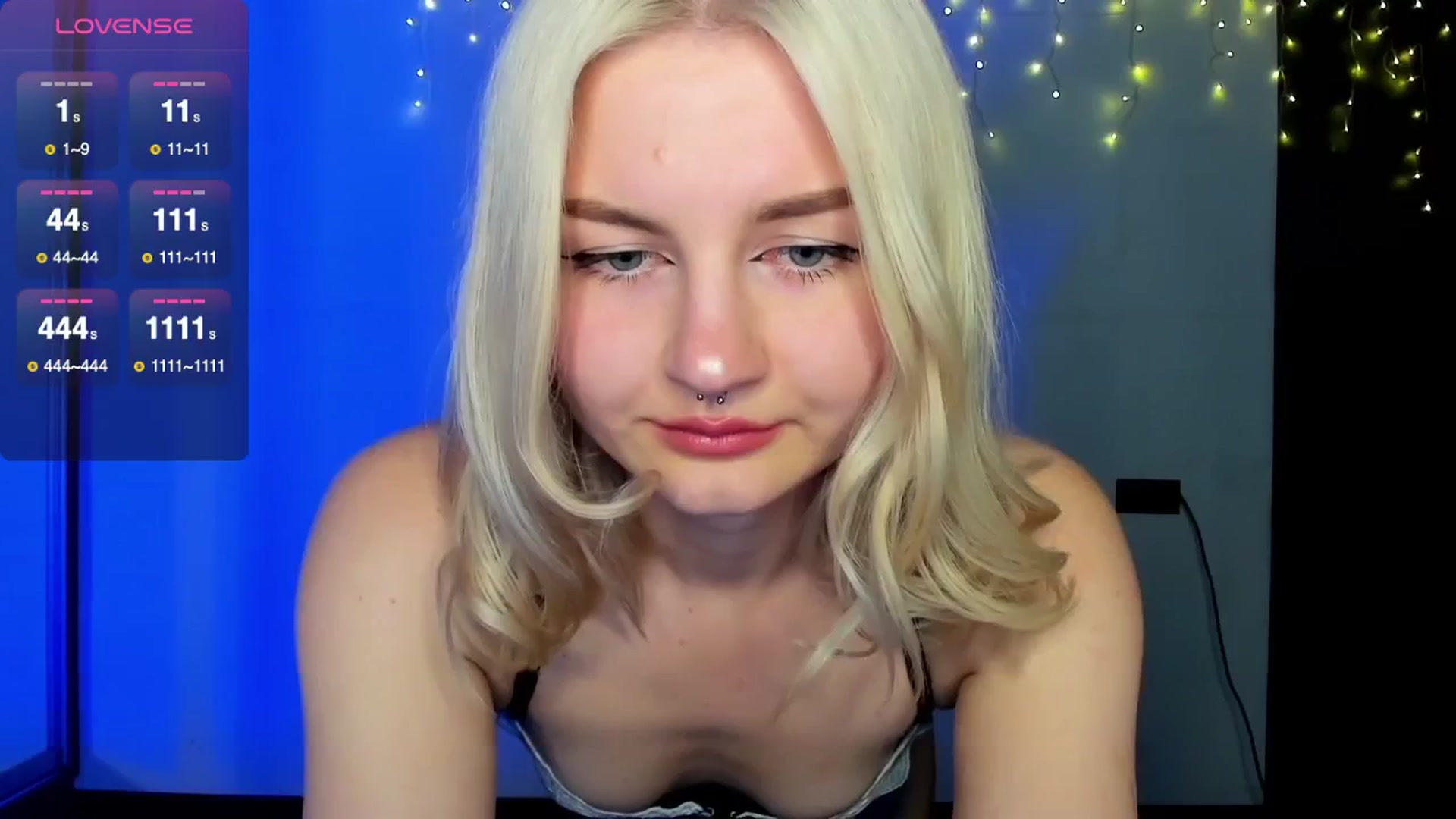 Gallery image thumbnail from Angelicfame's myfreecams stream on, 03/11/2025, 17:00 image 4 of 20