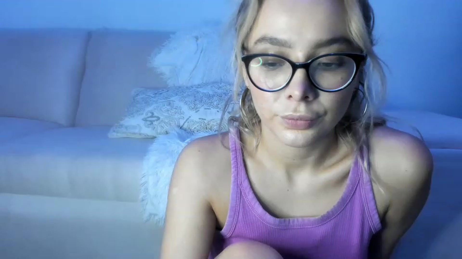 Gallery image thumbnail from Angelicvegaa's myfreecams stream on, 11/27/2022, 20:47 image 20 of 20