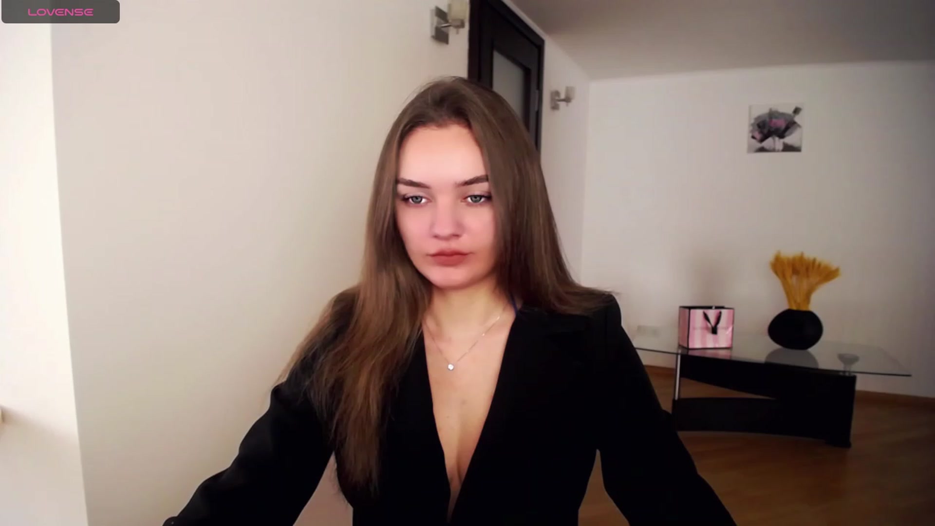 Gallery image thumbnail from AngelikaLovve's myfreecams stream on, 08/17/2023, 13:51 image 15 of 20