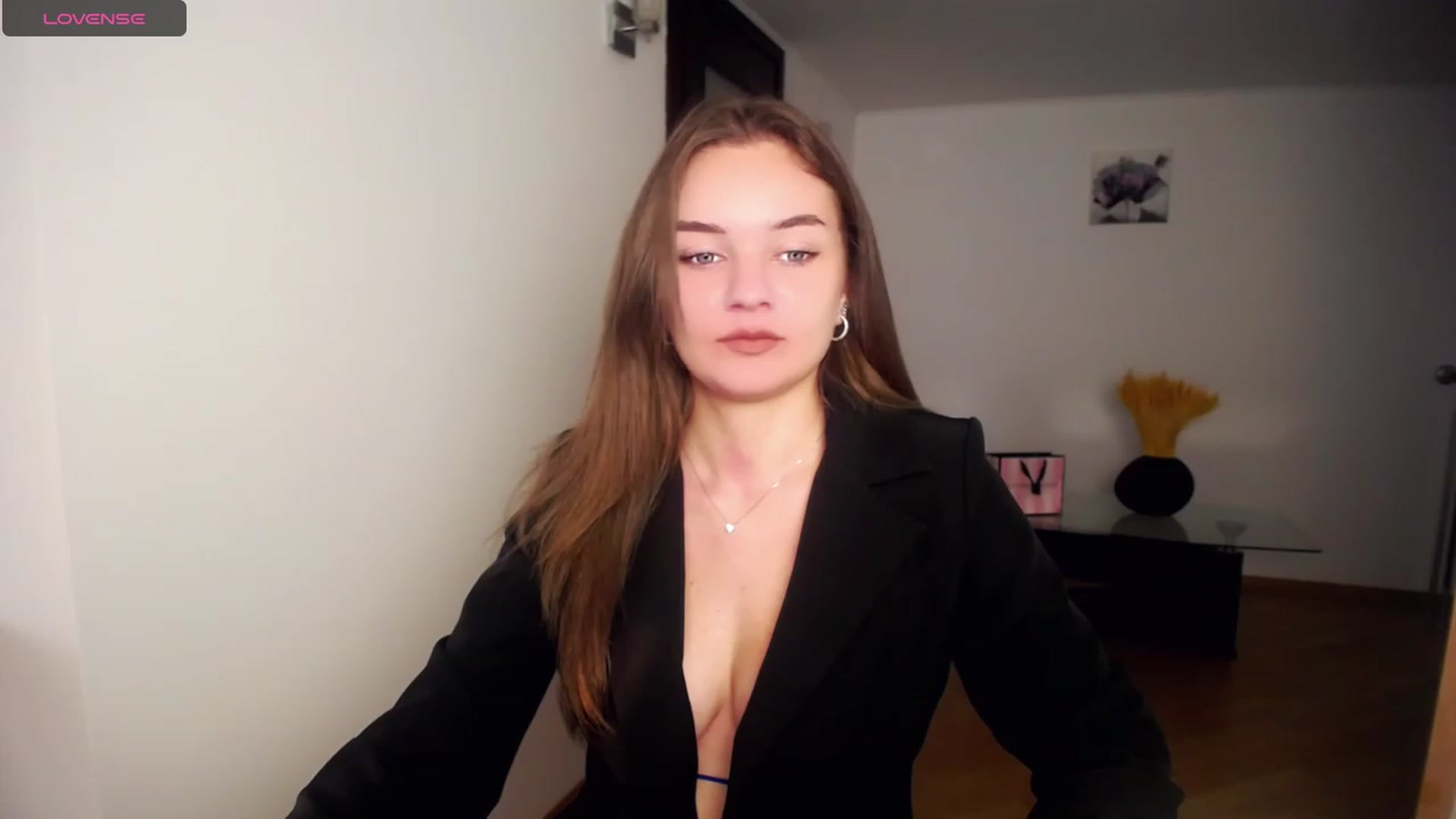 Gallery image thumbnail from AngelikaLovve's myfreecams stream on, 08/17/2023, 16:37 image 14 of 20