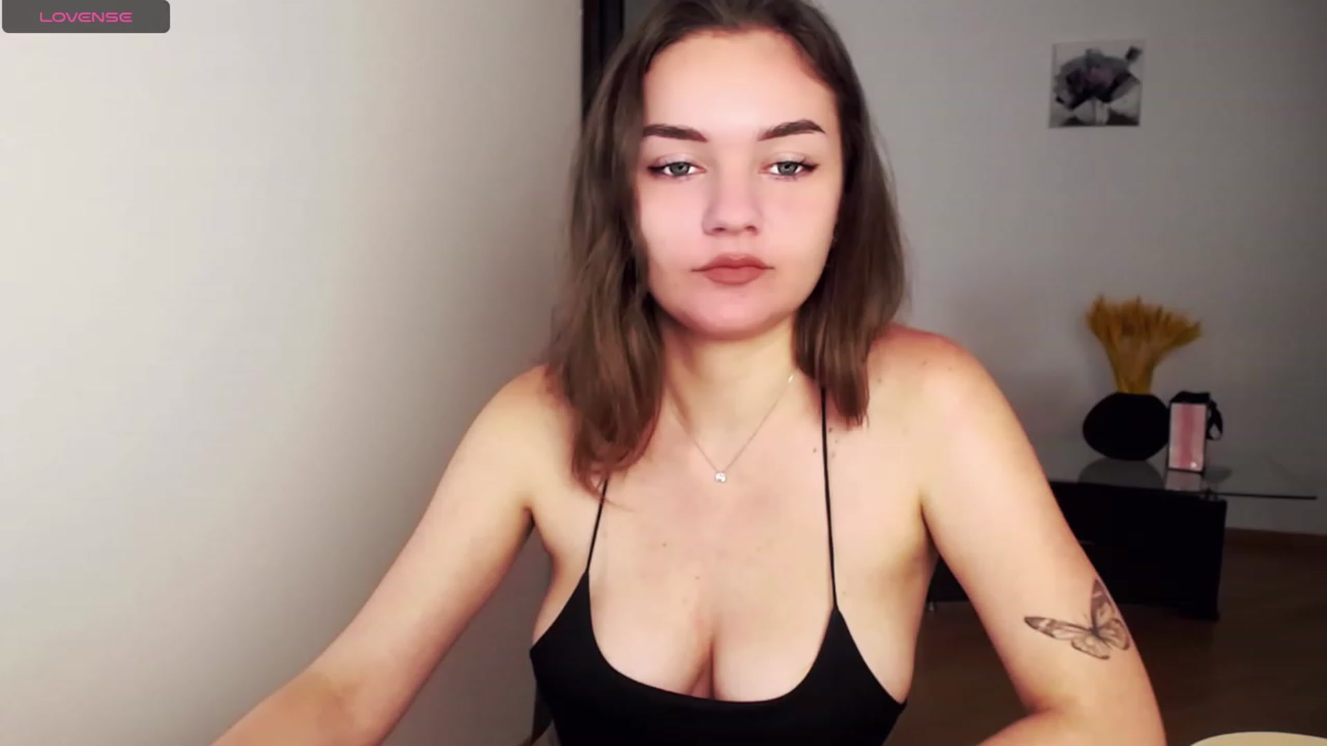 Gallery image thumbnail from AngelikaLovve's myfreecams stream on, 08/21/2023, 13:58 image 15 of 20