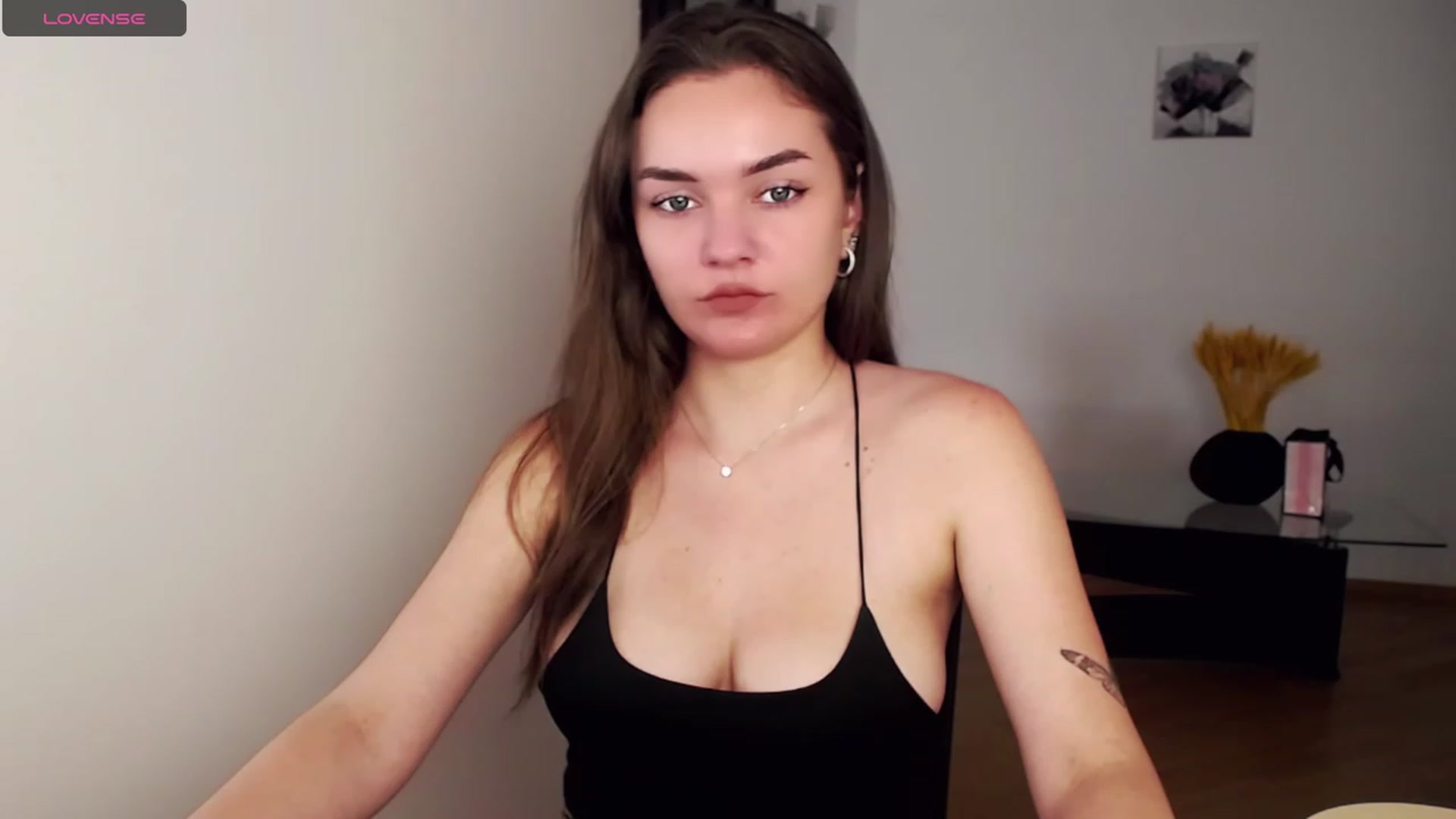 Gallery image thumbnail from AngelikaLovve's myfreecams stream on, 08/21/2023, 13:58 image 4 of 20