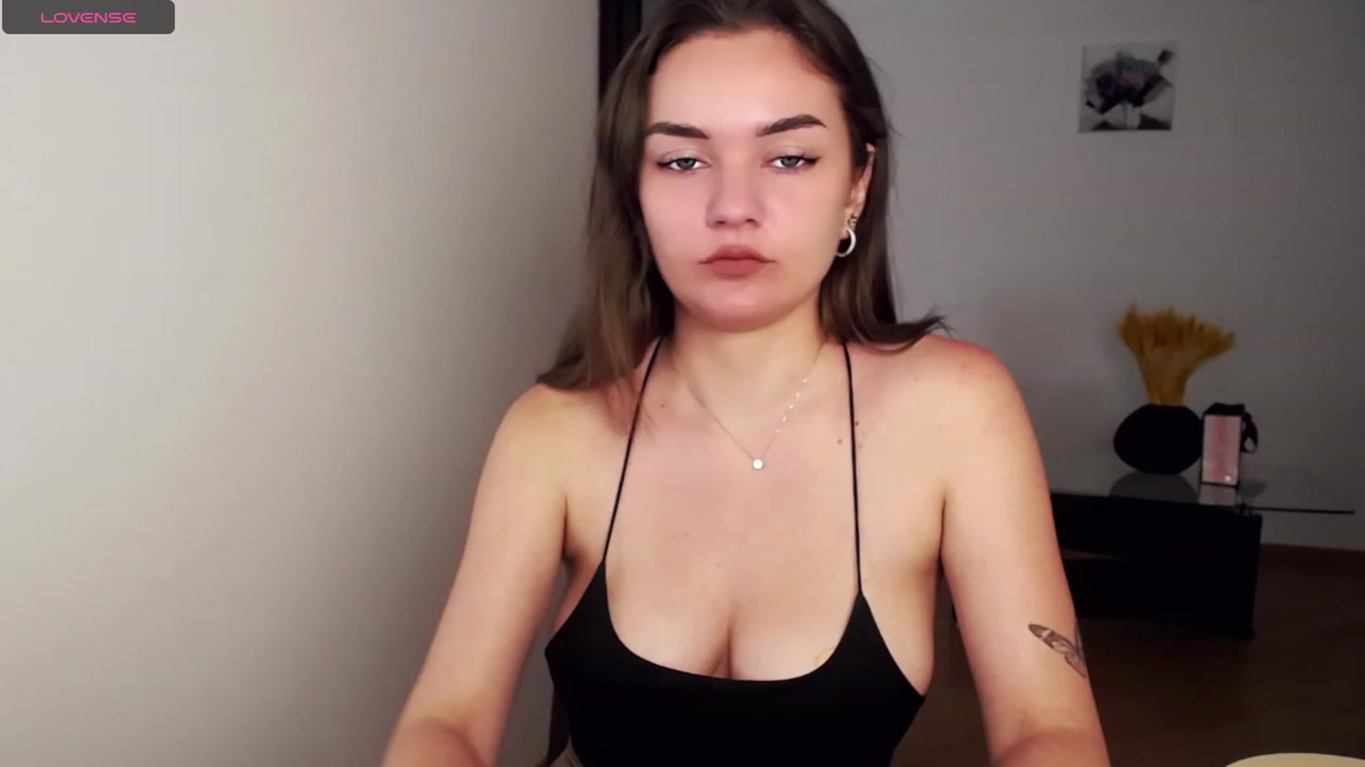 Gallery image thumbnail from AngelikaLovve's myfreecams stream on, 08/21/2023, 13:58 image 13 of 20