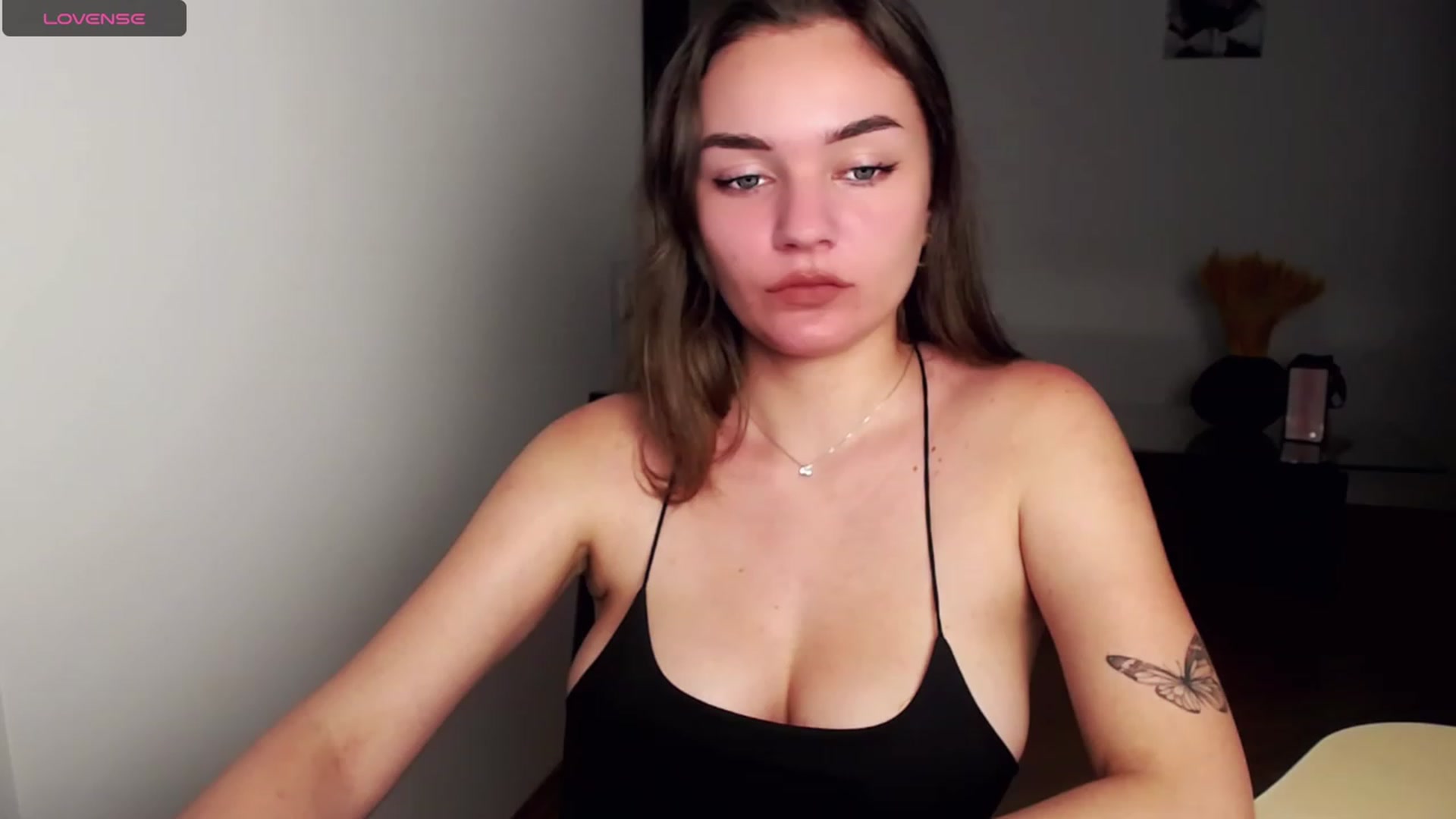 Gallery image thumbnail from AngelikaLovve's myfreecams stream on, 08/21/2023, 17:18 image 14 of 20