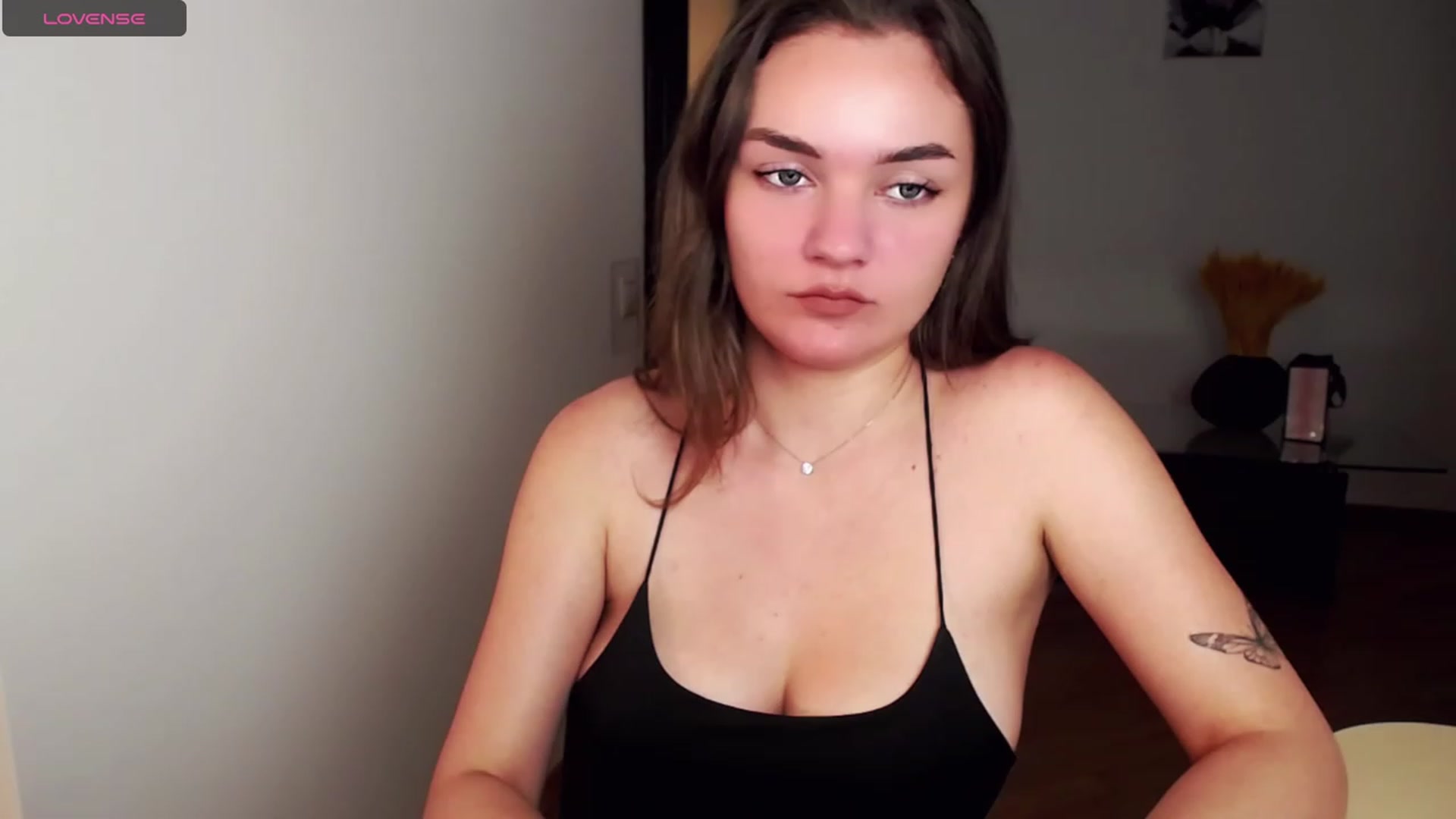 Gallery image thumbnail from AngelikaLovve's myfreecams stream on, 08/21/2023, 17:18 image 2 of 20