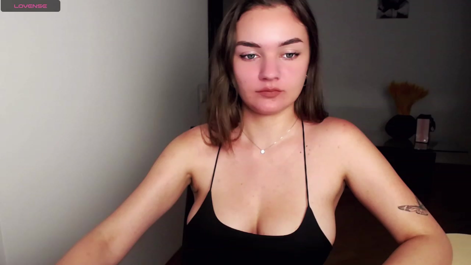 Gallery image thumbnail from AngelikaLovve's myfreecams stream on, 08/21/2023, 17:18 image 10 of 20