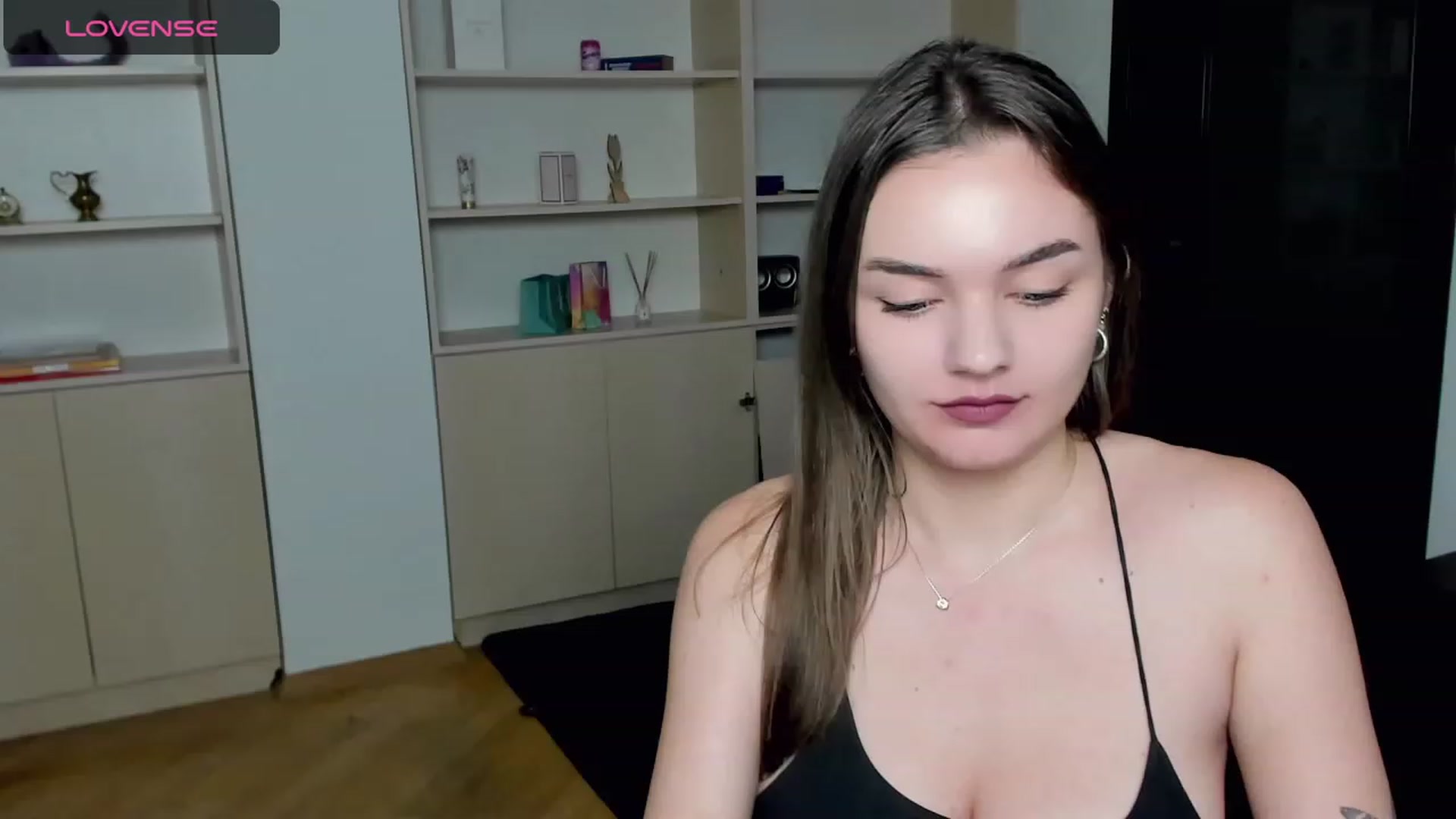 Gallery image thumbnail from AngelikaLovve's myfreecams stream on, 09/04/2023, 17:50 image 6 of 20