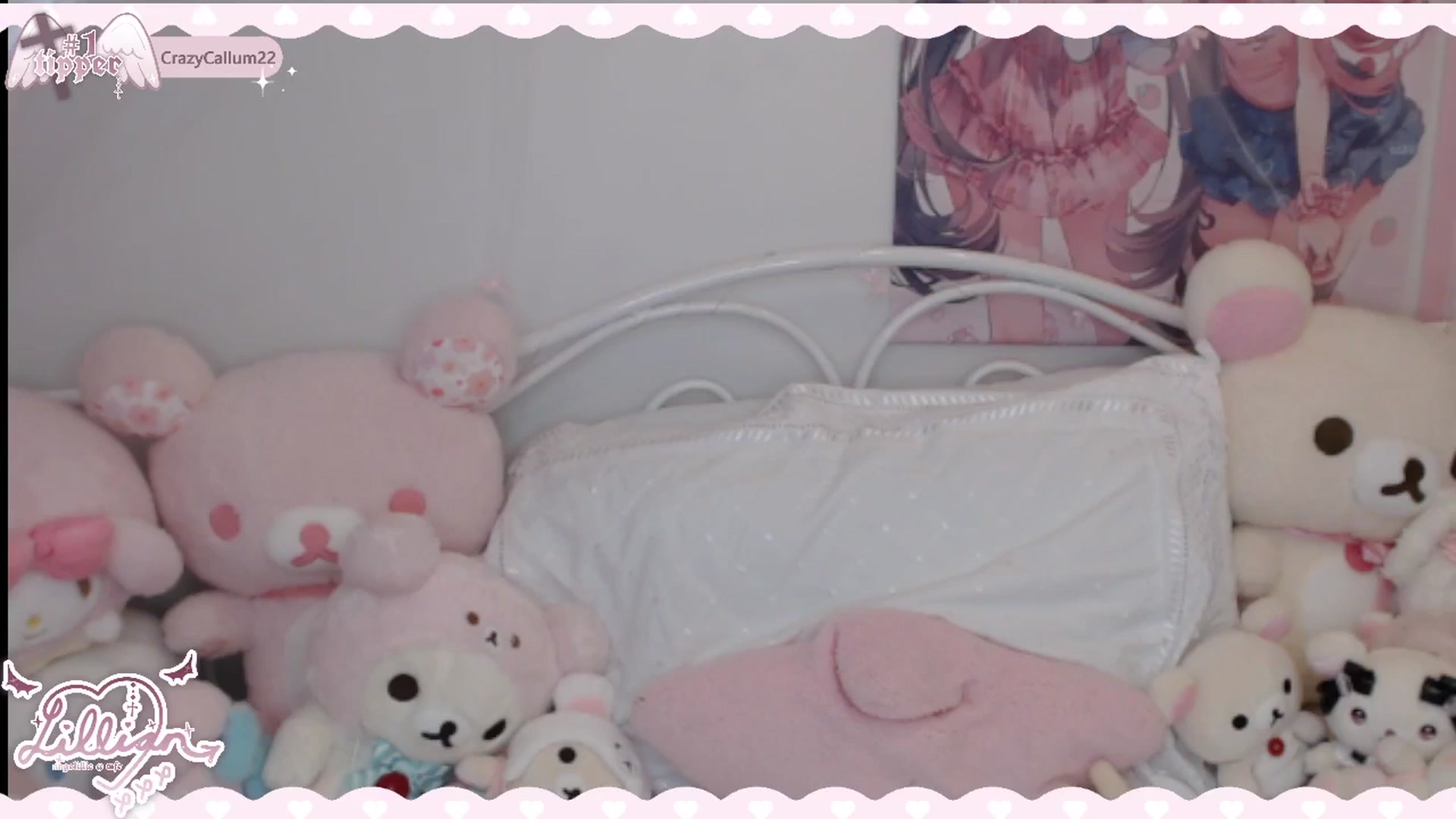 Gallery image thumbnail from Angelillic's myfreecams stream on, 05/07/2024, 01:20 image 8 of 20