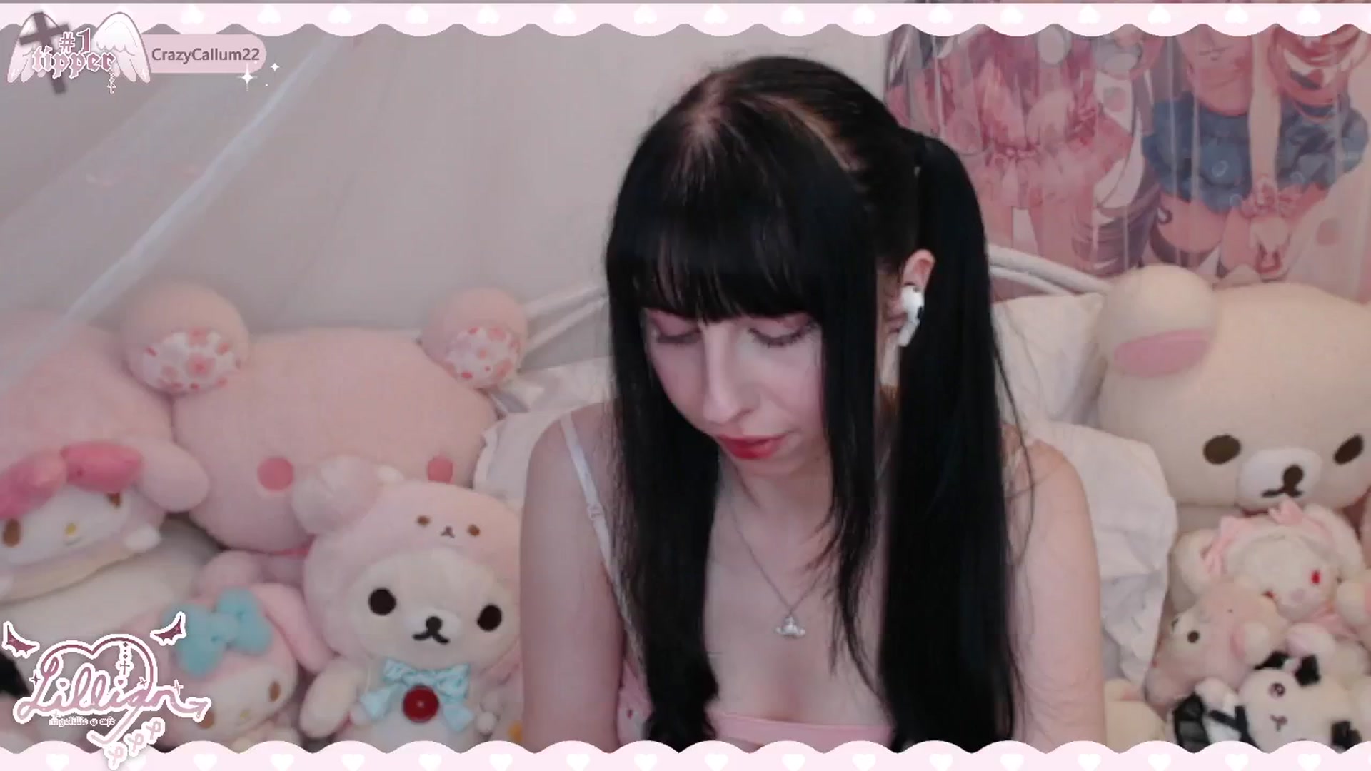 Gallery image thumbnail from Angelillic's myfreecams stream on, 06/04/2024, 01:23 image 6 of 20