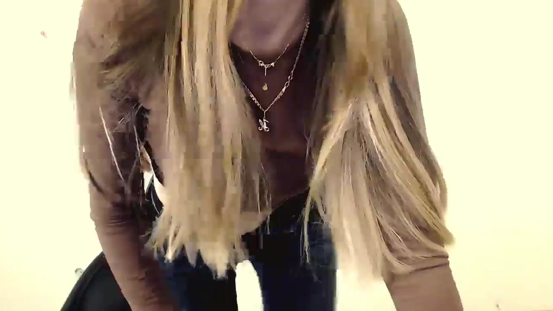 Gallery image thumbnail from Angelina_S_'s myfreecams stream on, 06/14/2025, 12:05 image 10 of 20