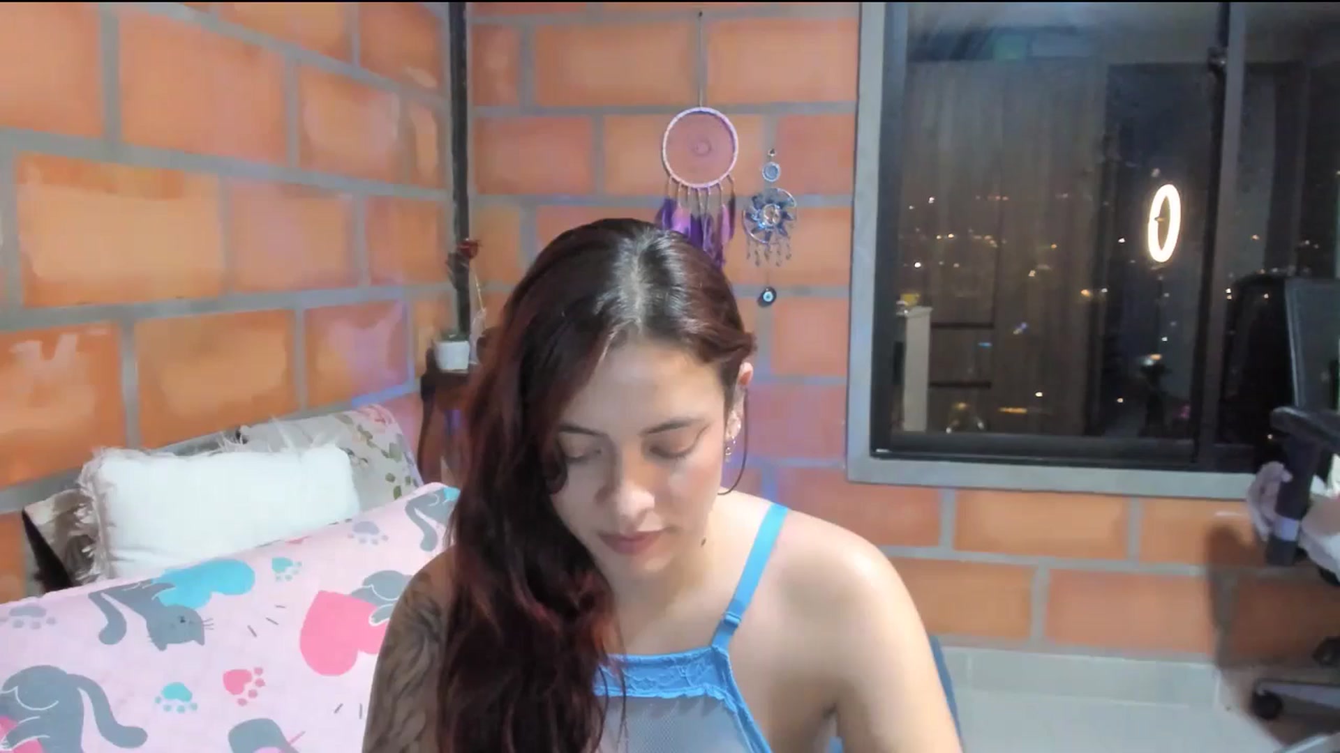 Gallery image thumbnail from Angeline1Rose's myfreecams stream on, 01/01/2026, 09:32 image 18 of 20