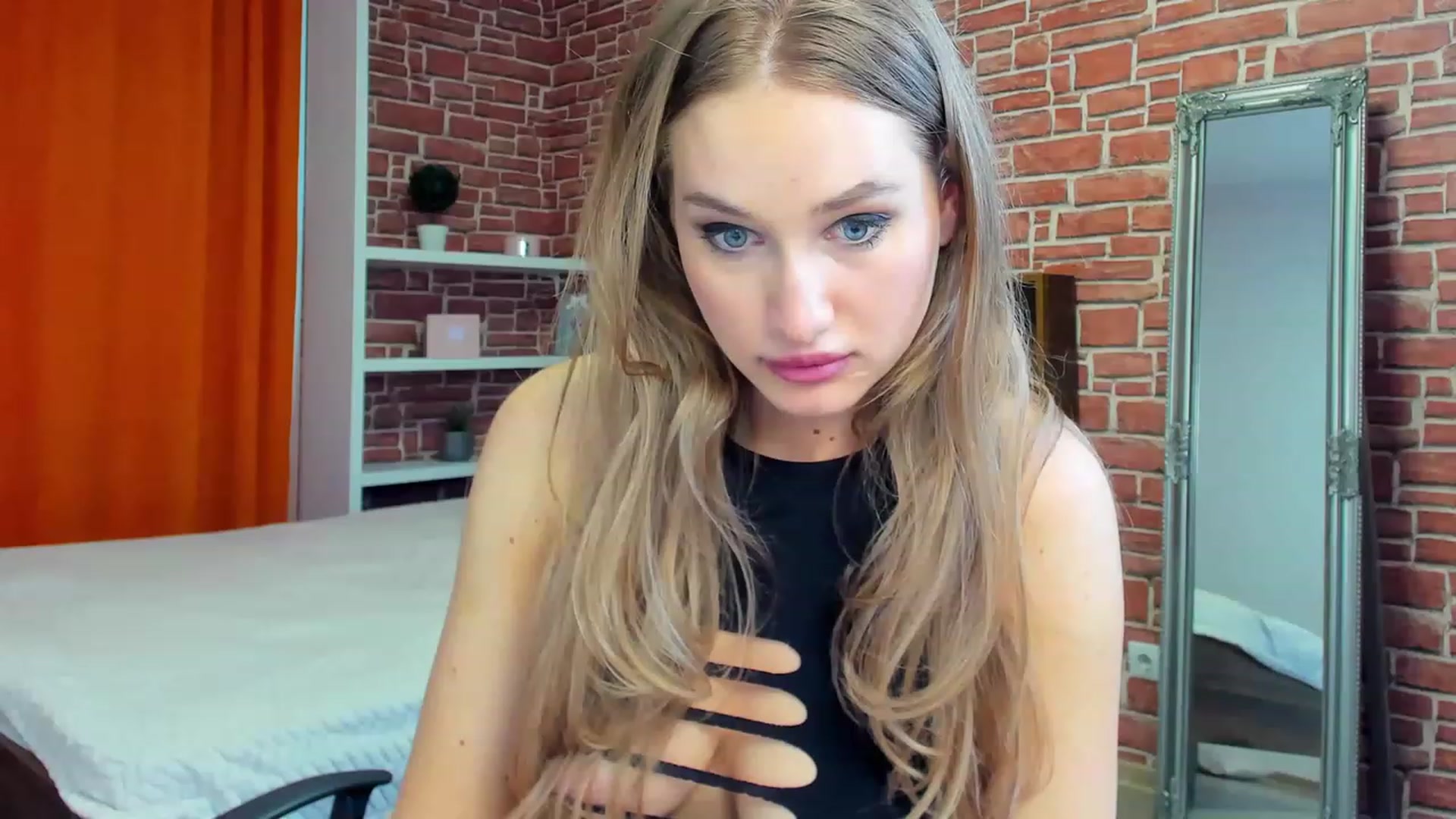Gallery image thumbnail from AngelineMay's myfreecams stream on, 04/01/2023, 09:46 image 14 of 20