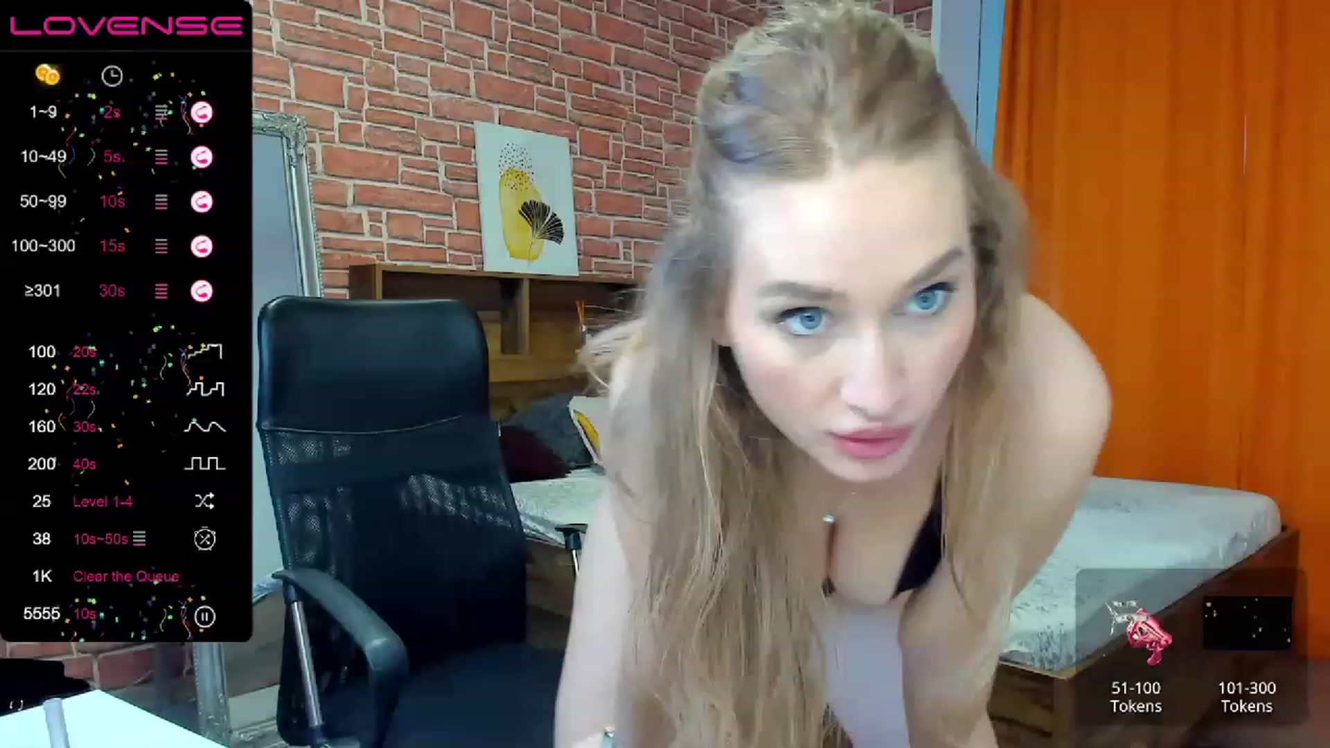 Gallery image thumbnail from AngelineMay's myfreecams stream on, 04/03/2023, 15:02 image 1 of 20