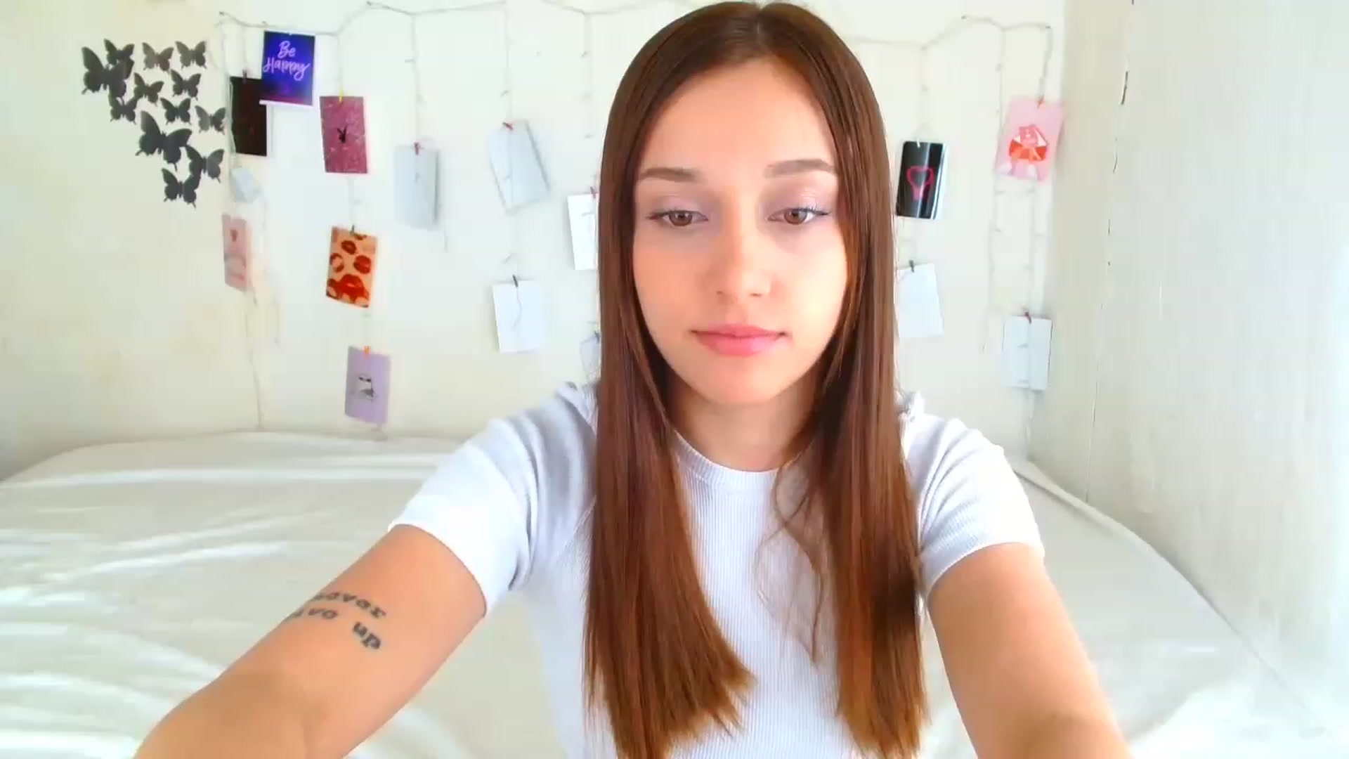 Gallery image thumbnail from AngellBabyy's myfreecams stream on, 04/16/2023, 11:06 image 2 of 20