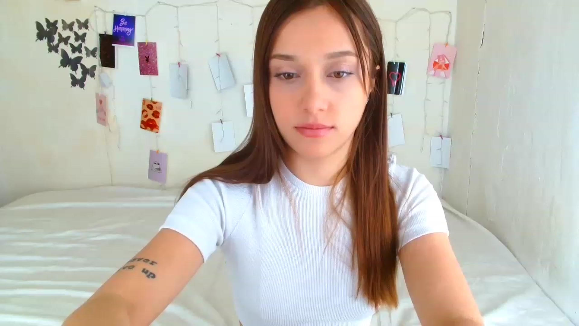 Gallery image thumbnail from AngellBabyy's myfreecams stream on, 04/16/2023, 11:06 image 7 of 20