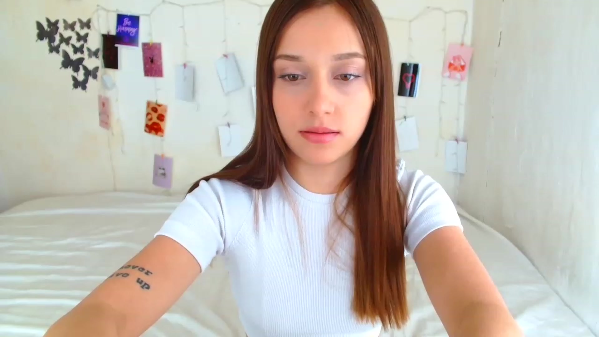 Gallery image thumbnail from AngellBabyy's myfreecams stream on, 04/16/2023, 11:06 image 5 of 20