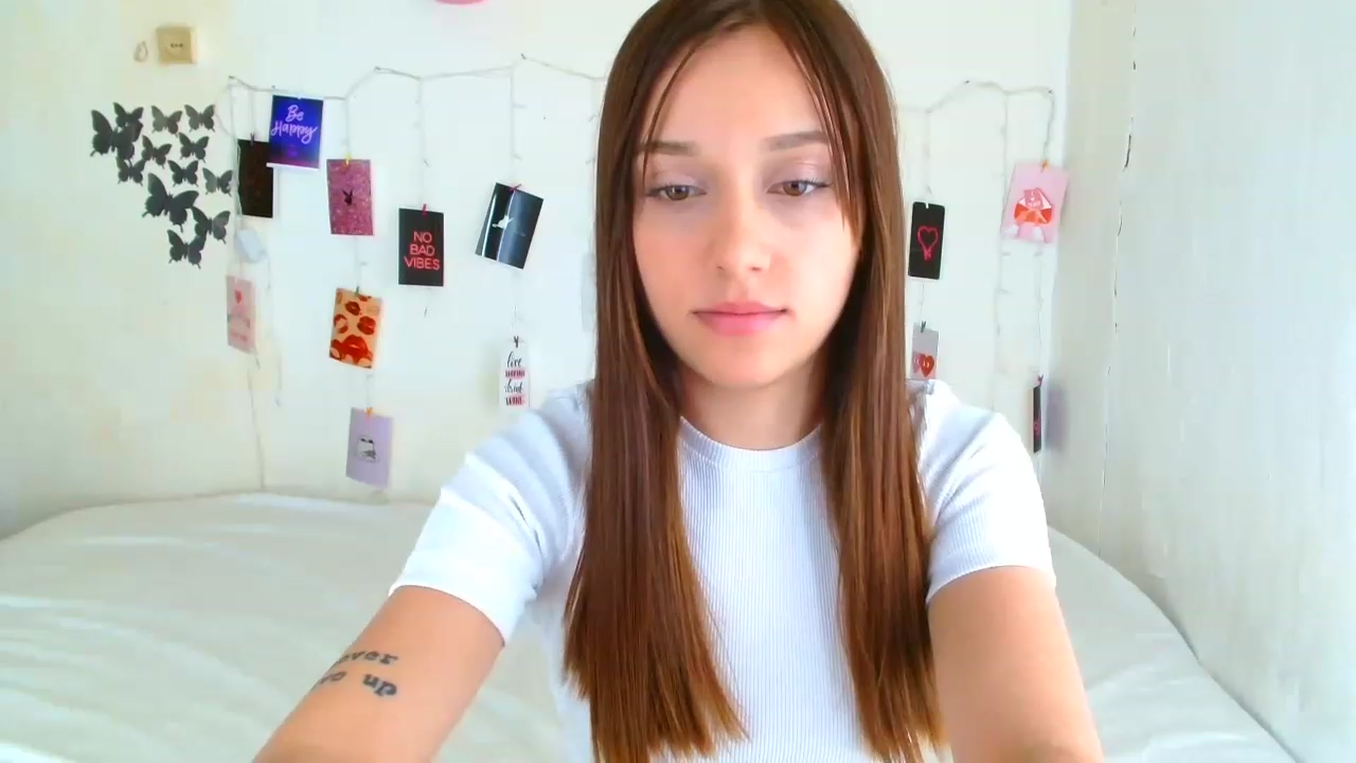 Gallery image thumbnail from AngellBabyy's myfreecams stream on, 04/16/2023, 12:14 image 7 of 20