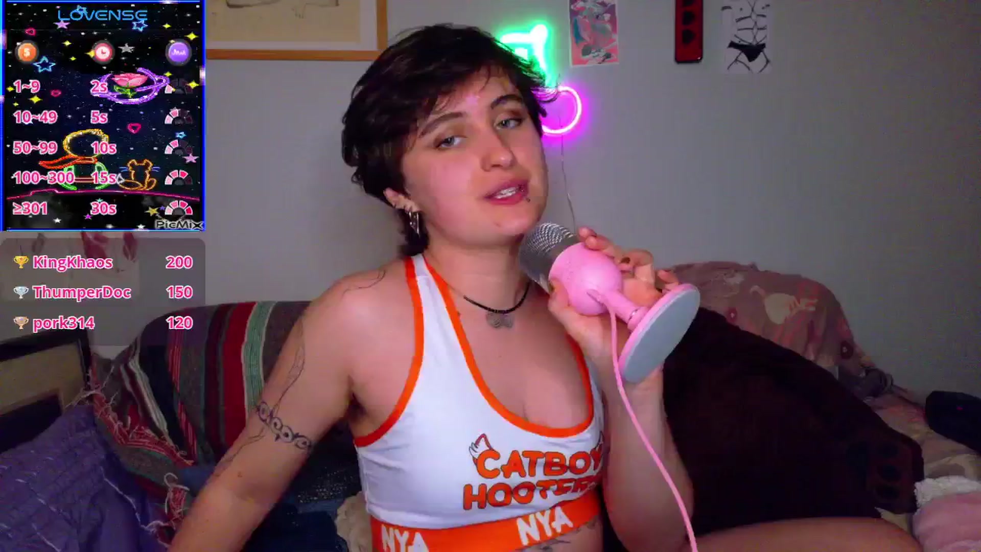 Gallery image thumbnail from AngellDelight's myfreecams stream on, 11/18/2024, 18:44 image 13 of 20