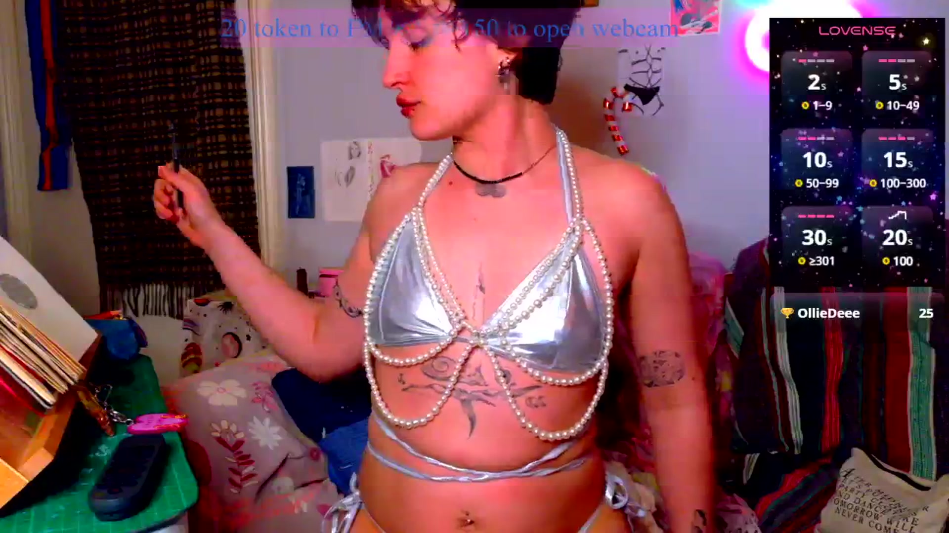 Gallery image thumbnail from AngellDelight's myfreecams stream on, 12/31/2024, 17:43 image 15 of 20