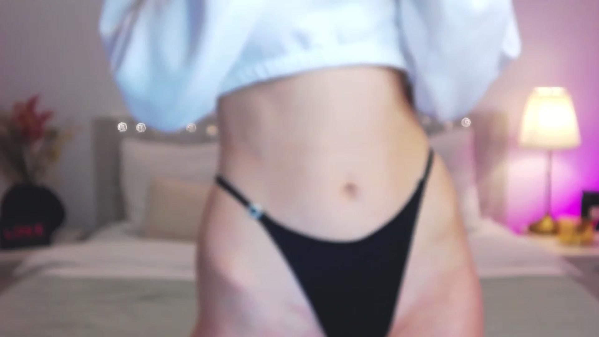 Gallery image thumbnail from Angell_XO's myfreecams stream on, 03/07/2023, 09:59 image 15 of 20