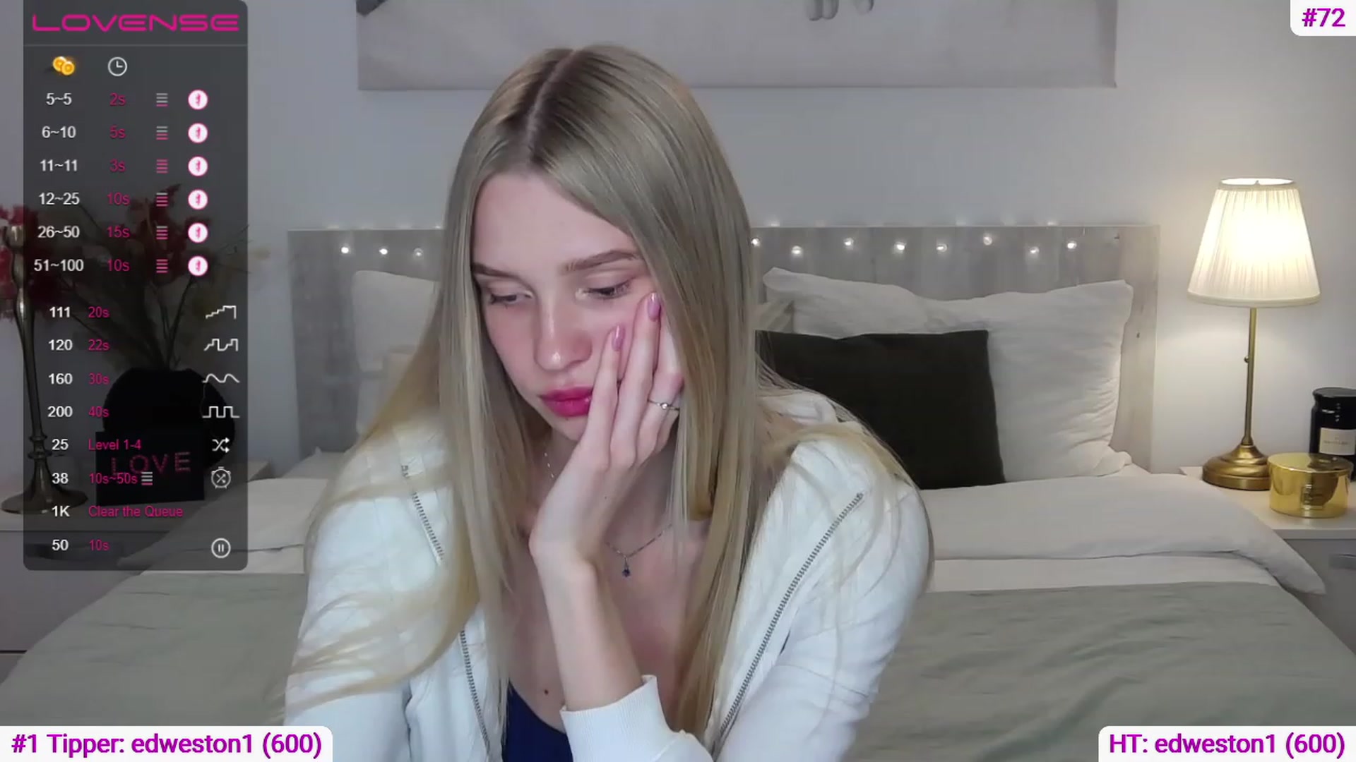 Gallery image thumbnail from Angell_XO's myfreecams stream on, 03/15/2023, 11:48 image 14 of 20