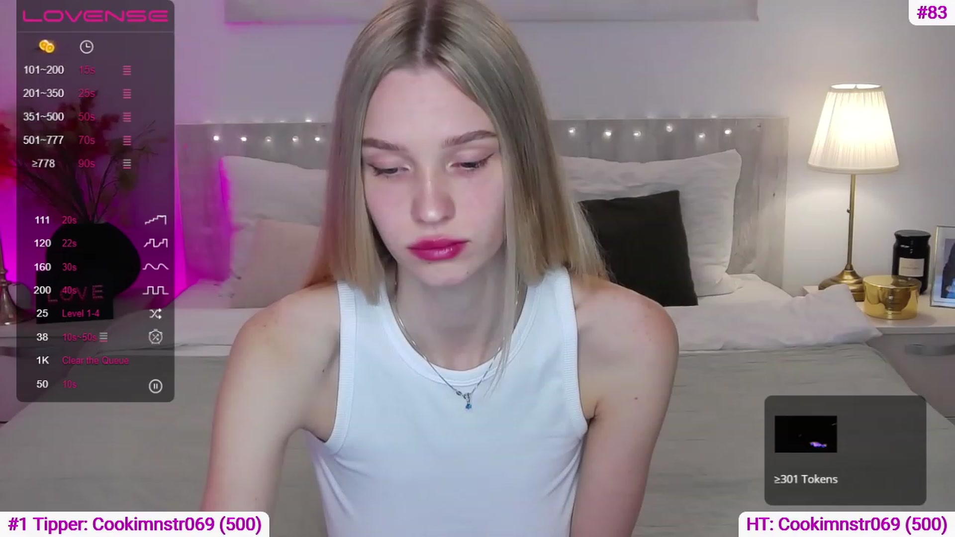 Gallery image thumbnail from Angell_XO's myfreecams stream on, 03/17/2023, 06:45 image 15 of 20
